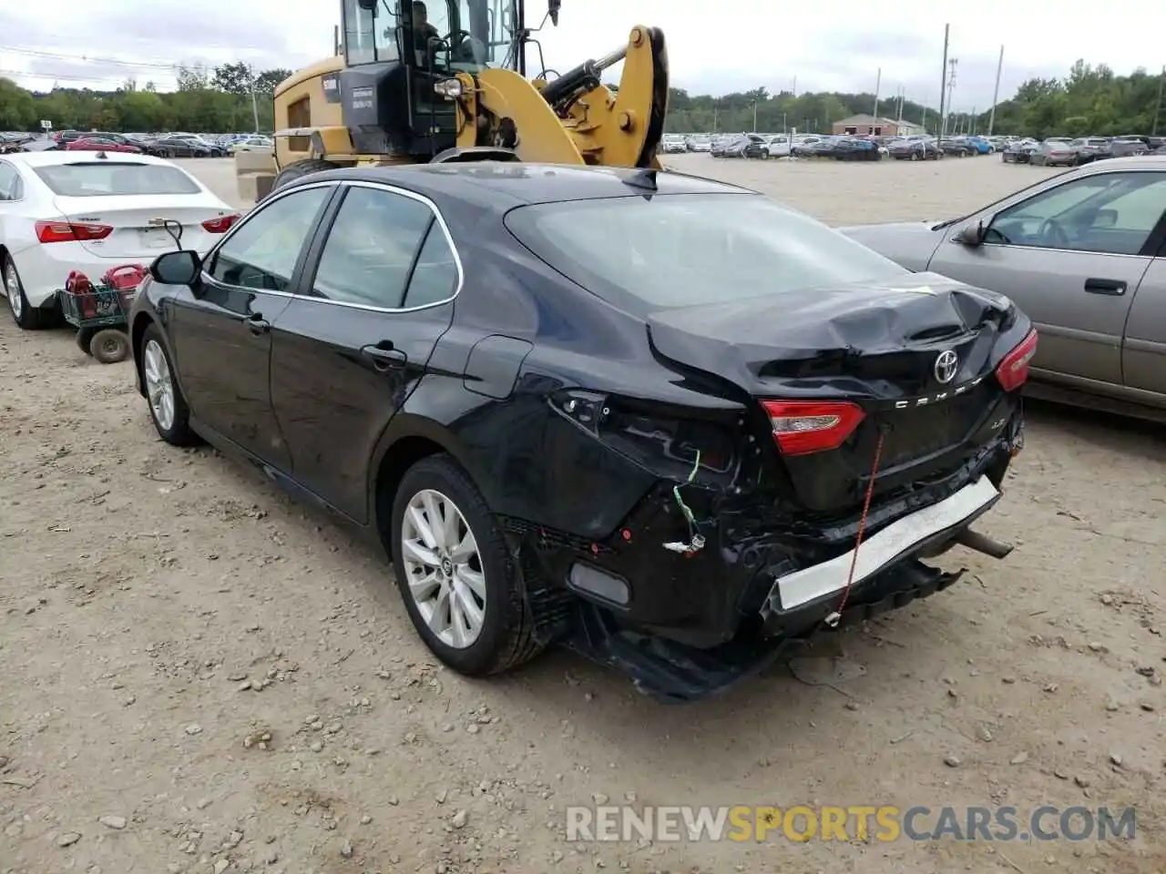 3 Photograph of a damaged car 4T1C11AK5LU911191 TOYOTA CAMRY 2020