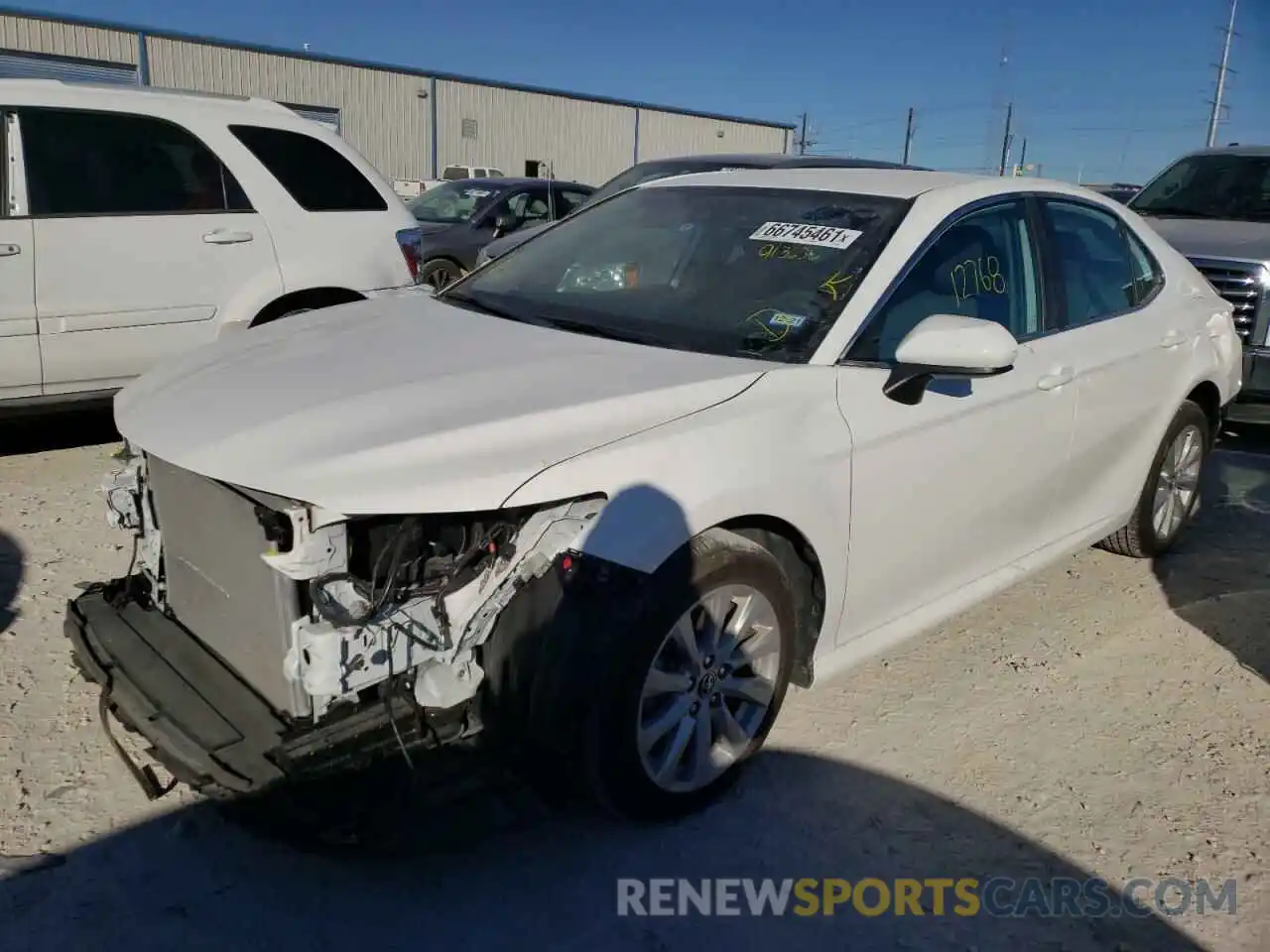 2 Photograph of a damaged car 4T1C11AK5LU913636 TOYOTA CAMRY 2020