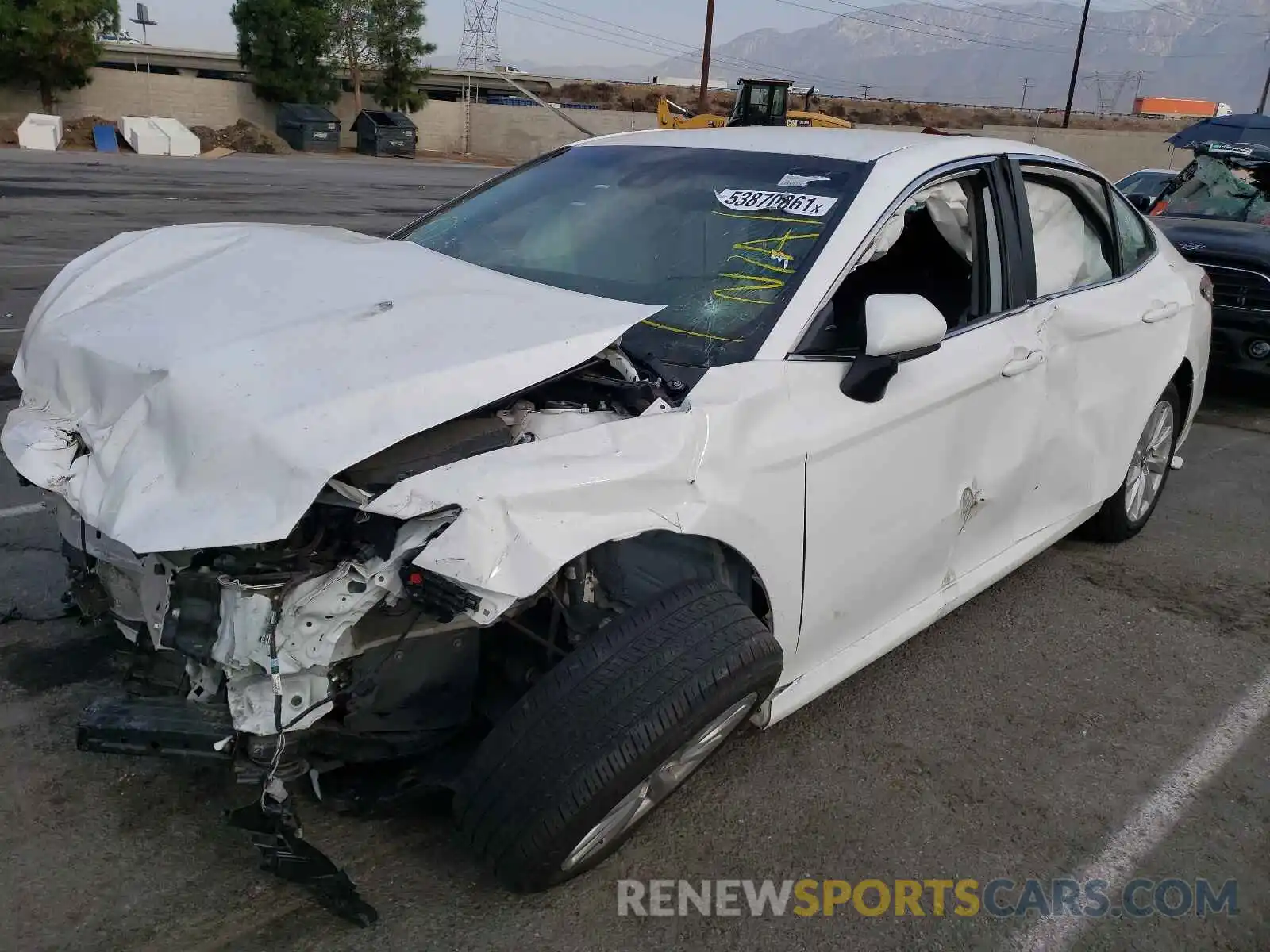 2 Photograph of a damaged car 4T1C11AK5LU916830 TOYOTA CAMRY 2020