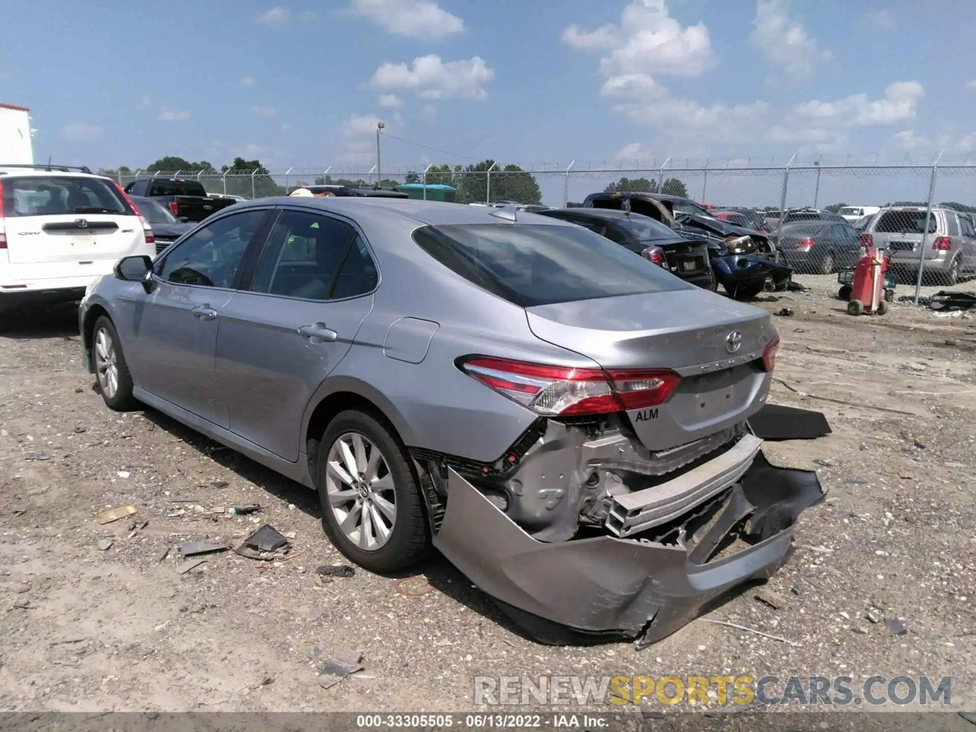 3 Photograph of a damaged car 4T1C11AK5LU924832 TOYOTA CAMRY 2020