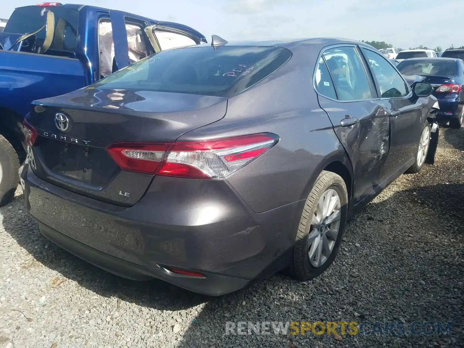 4 Photograph of a damaged car 4T1C11AK5LU929819 TOYOTA CAMRY 2020