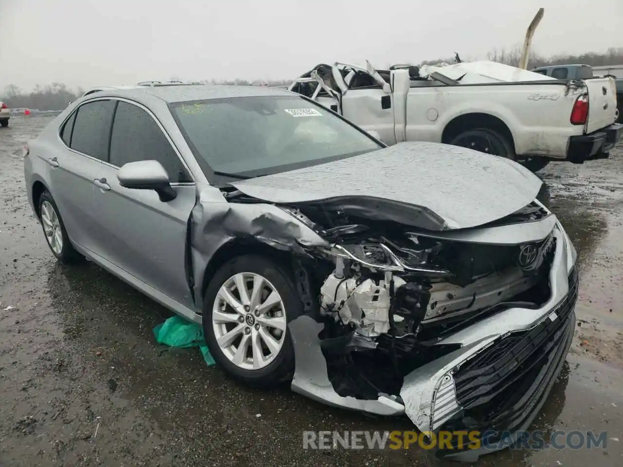 1 Photograph of a damaged car 4T1C11AK5LU932199 TOYOTA CAMRY 2020