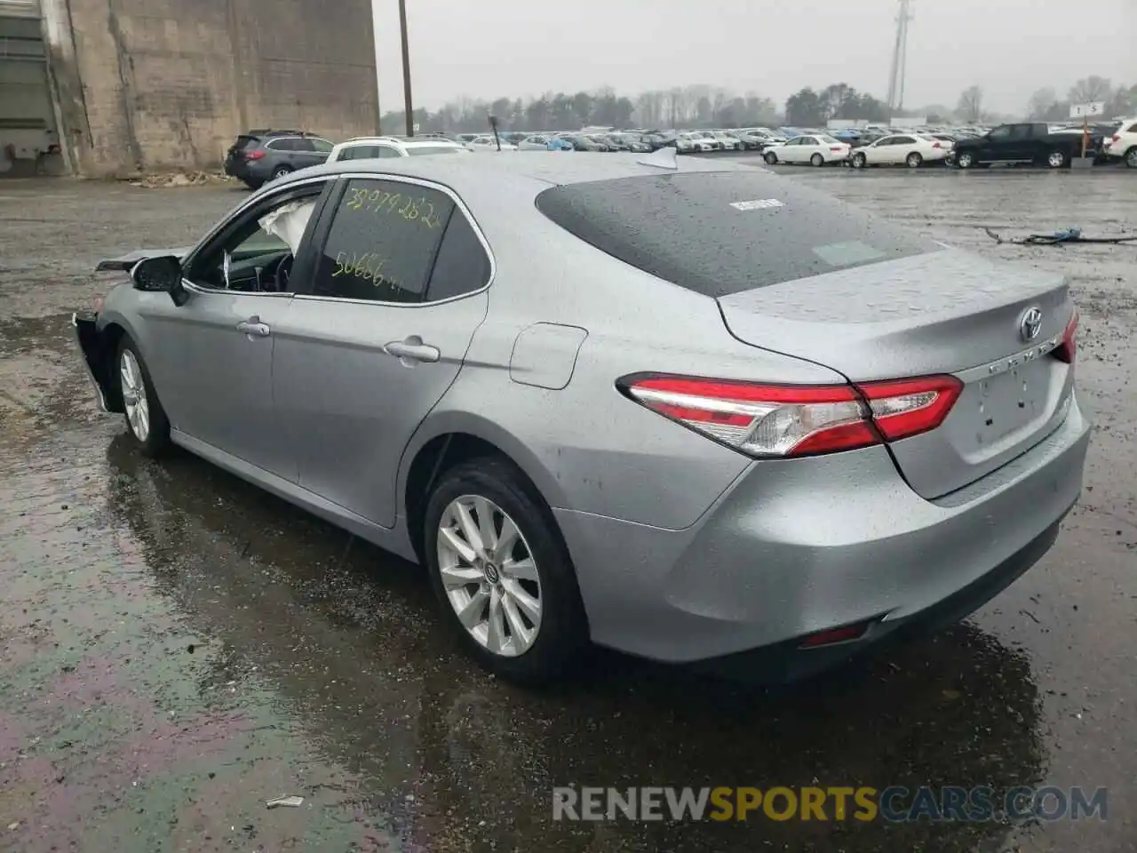 3 Photograph of a damaged car 4T1C11AK5LU932199 TOYOTA CAMRY 2020