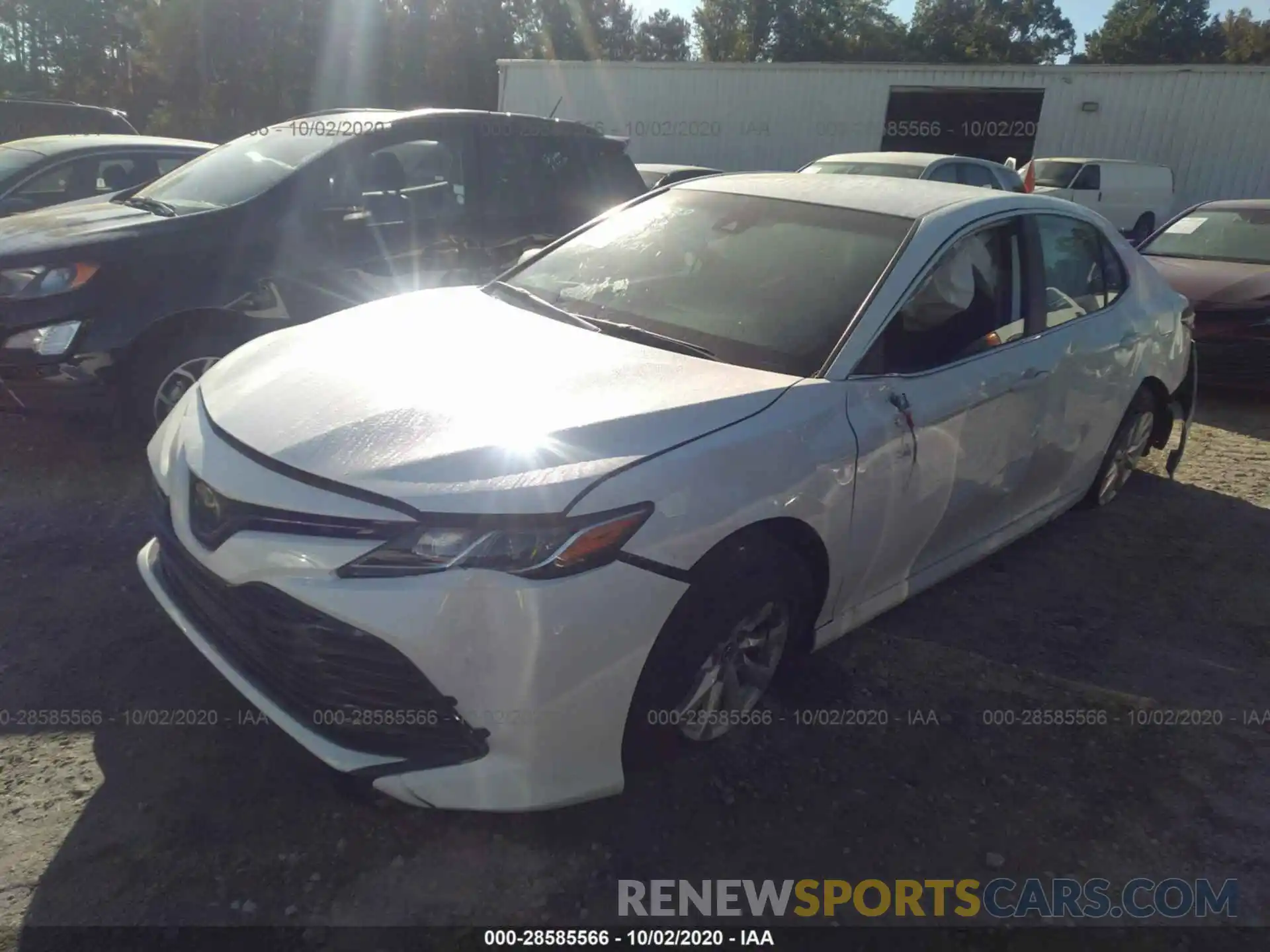 2 Photograph of a damaged car 4T1C11AK5LU932347 TOYOTA CAMRY 2020