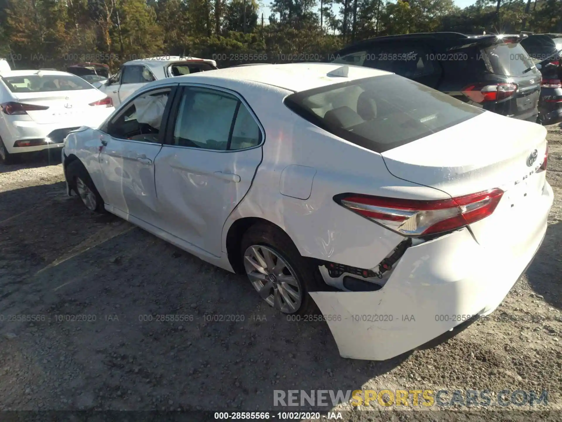 3 Photograph of a damaged car 4T1C11AK5LU932347 TOYOTA CAMRY 2020