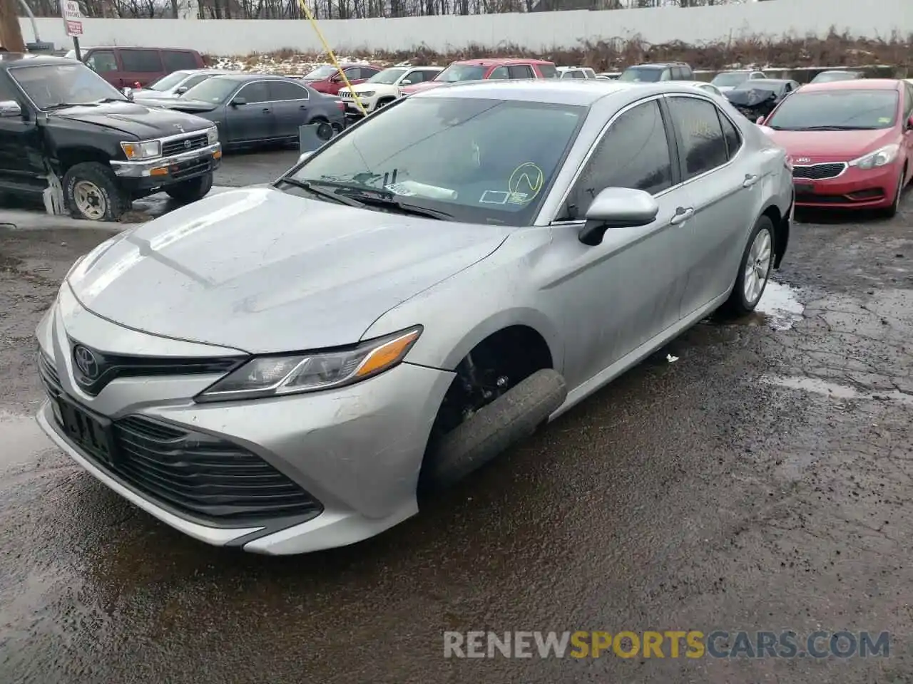 2 Photograph of a damaged car 4T1C11AK5LU932610 TOYOTA CAMRY 2020