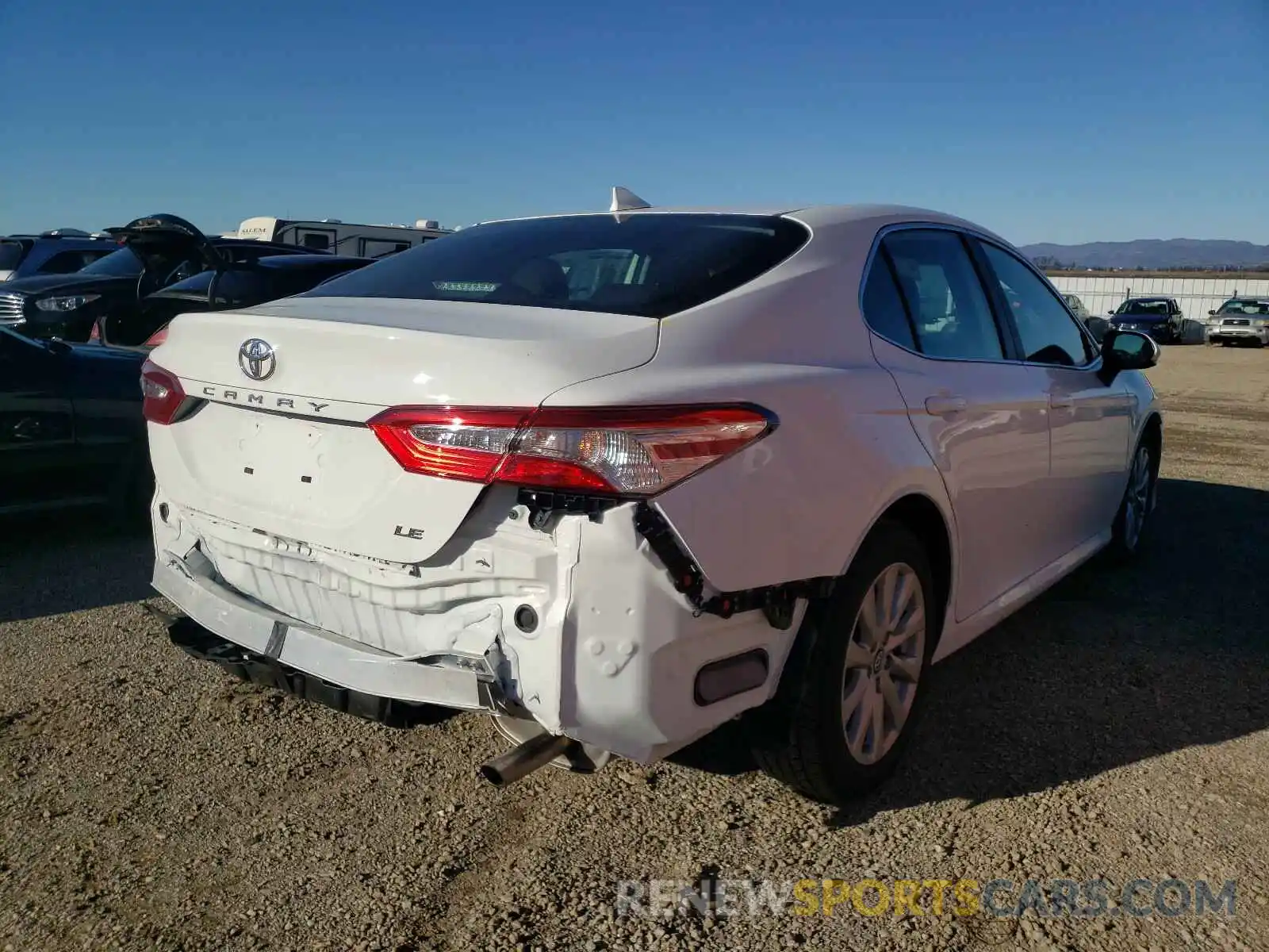 4 Photograph of a damaged car 4T1C11AK5LU940139 TOYOTA CAMRY 2020