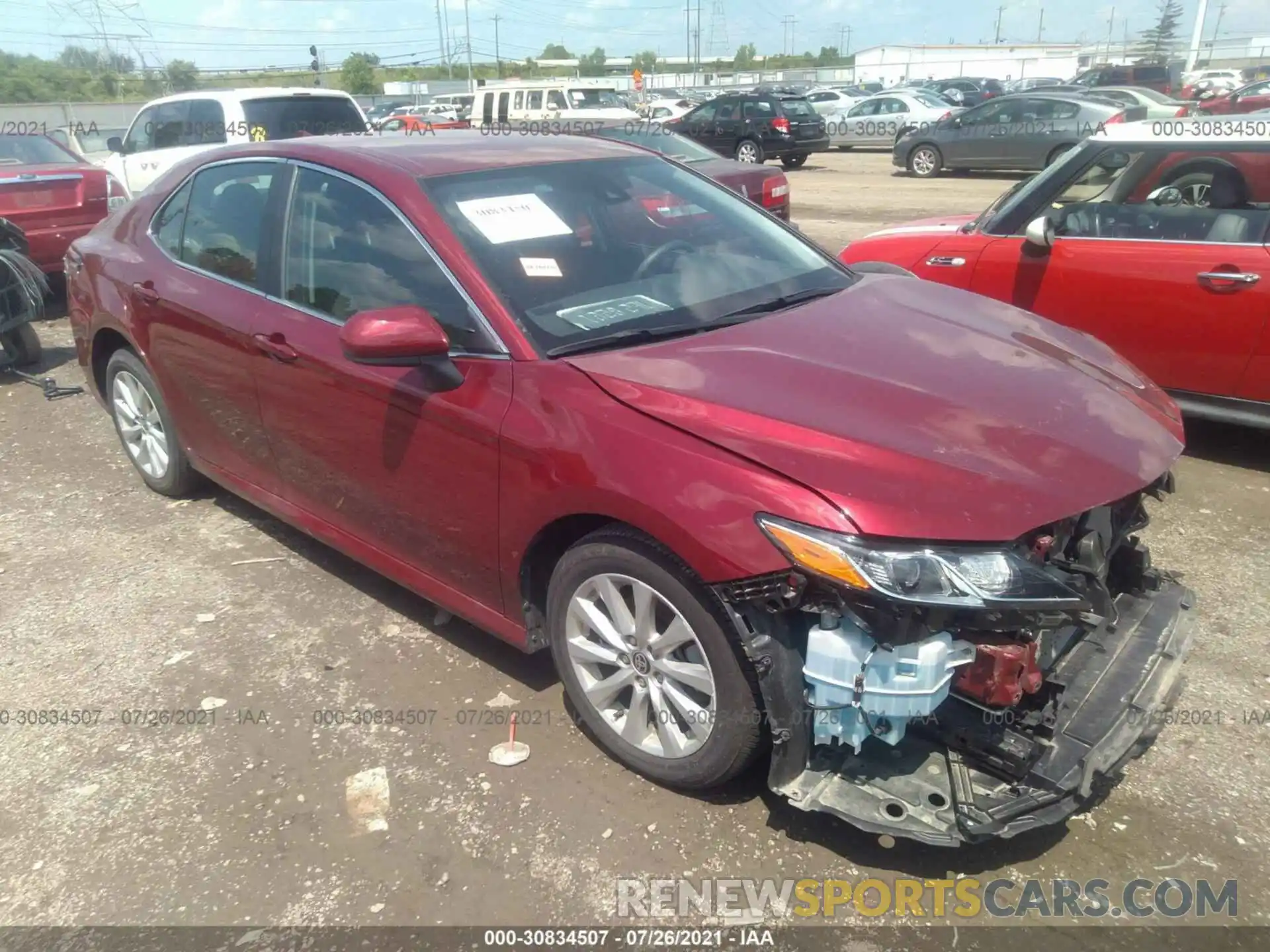 1 Photograph of a damaged car 4T1C11AK5LU946717 TOYOTA CAMRY 2020