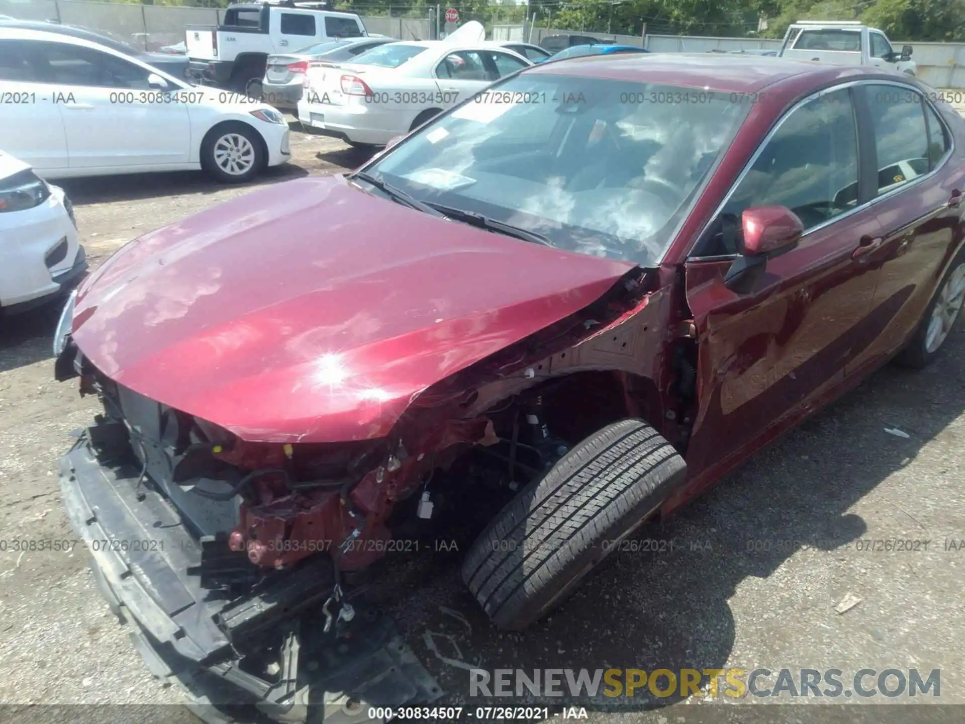 6 Photograph of a damaged car 4T1C11AK5LU946717 TOYOTA CAMRY 2020