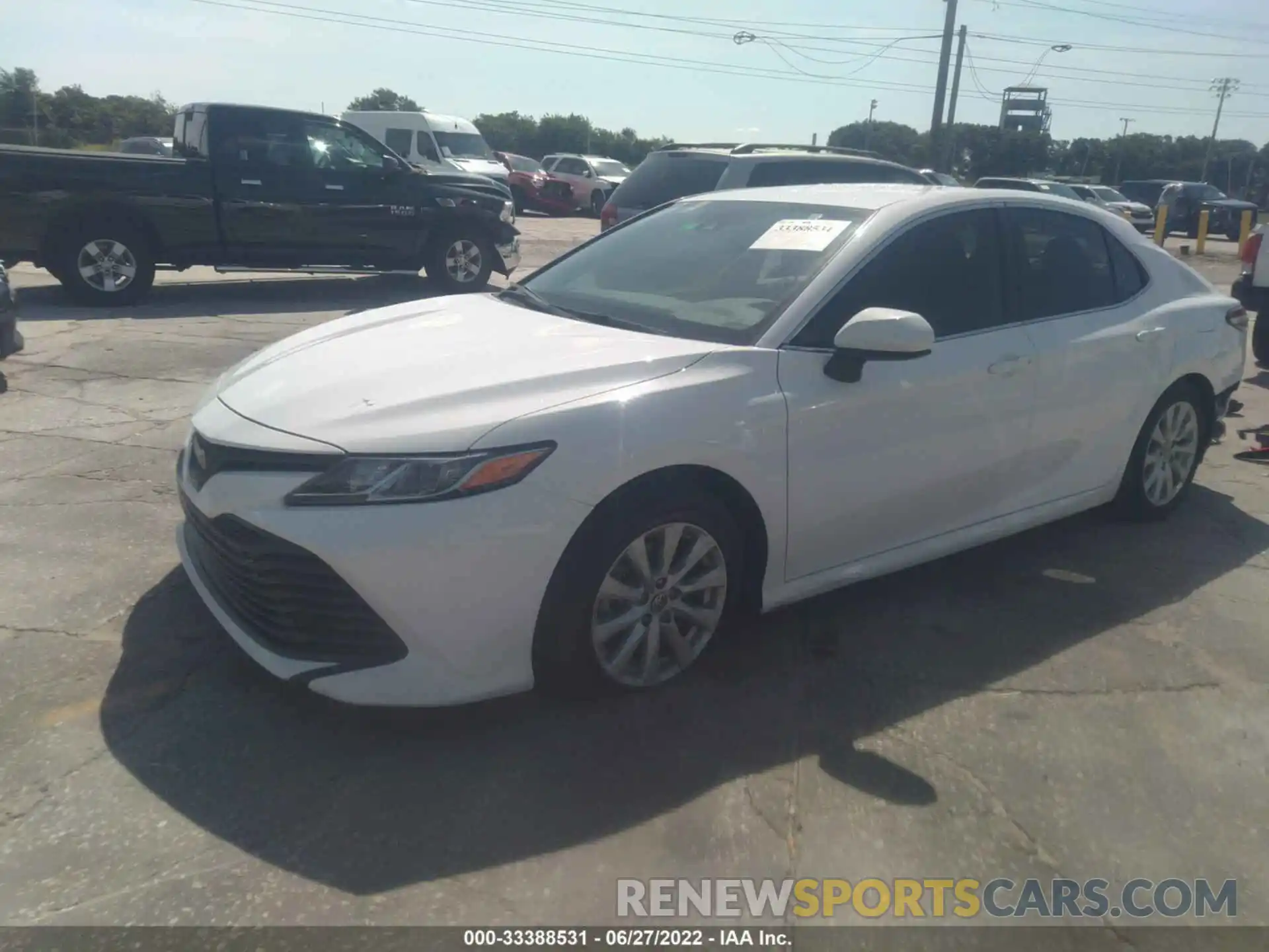 2 Photograph of a damaged car 4T1C11AK5LU953876 TOYOTA CAMRY 2020