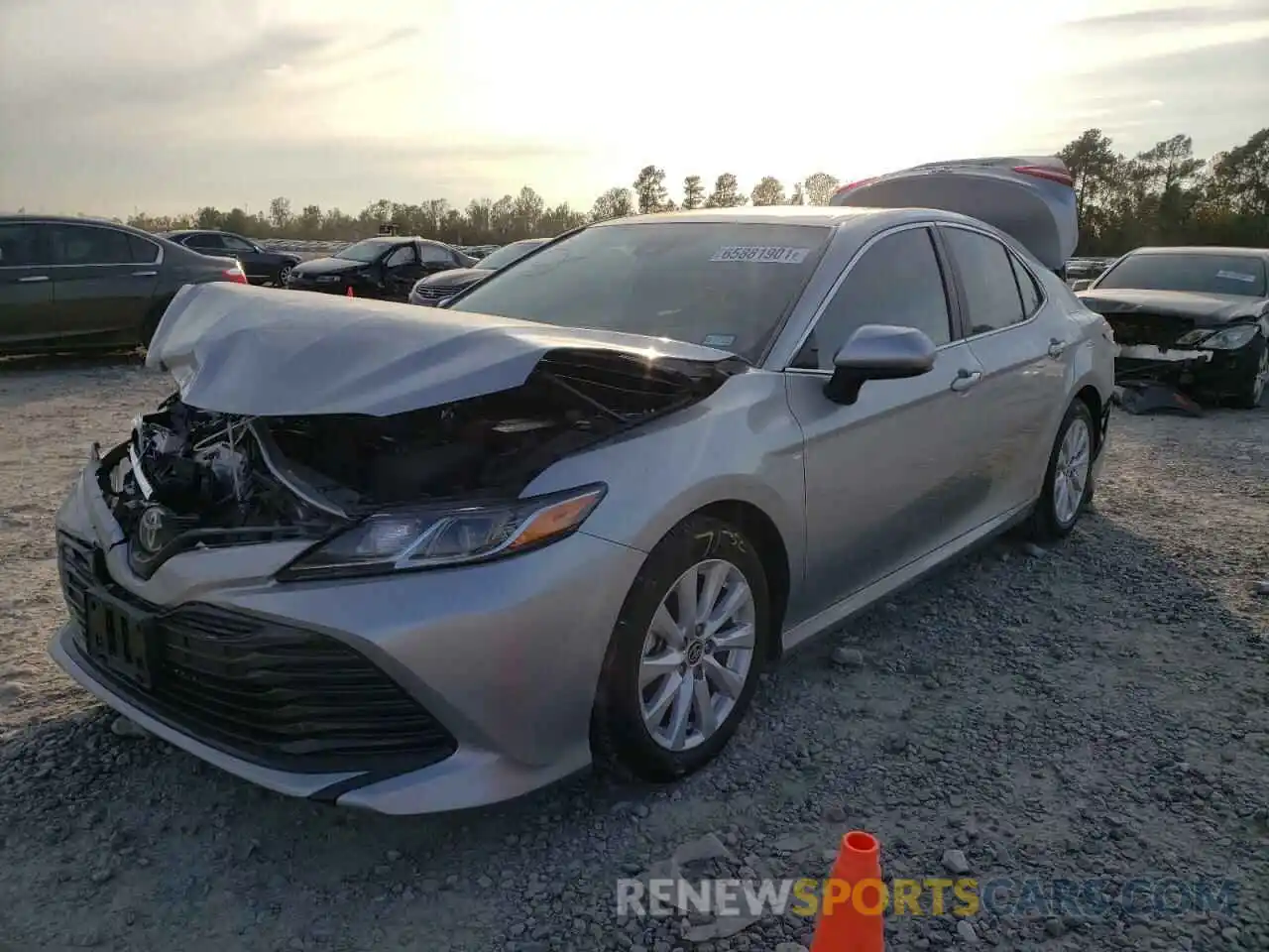 2 Photograph of a damaged car 4T1C11AK5LU960598 TOYOTA CAMRY 2020