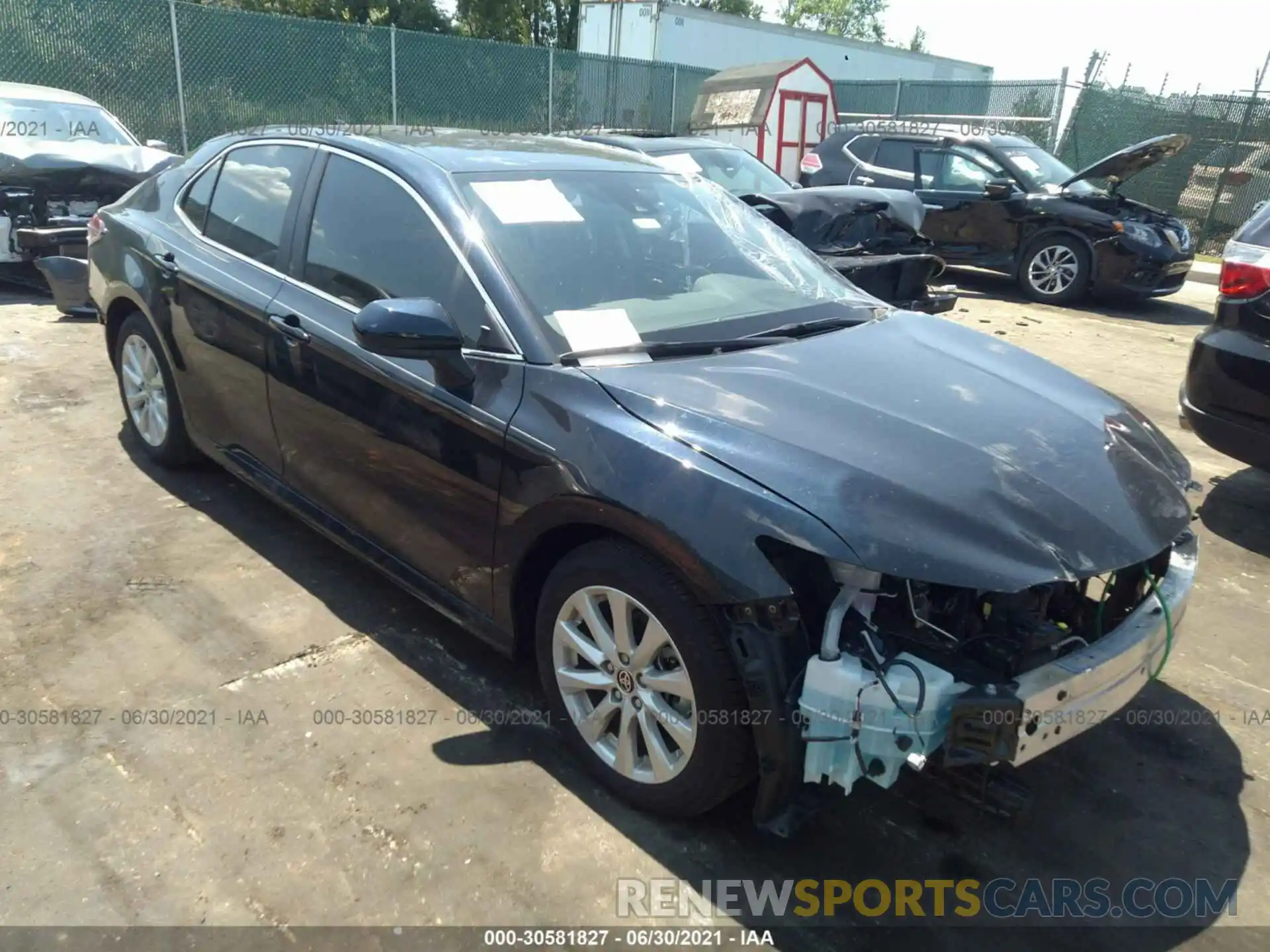 1 Photograph of a damaged car 4T1C11AK5LU964487 TOYOTA CAMRY 2020