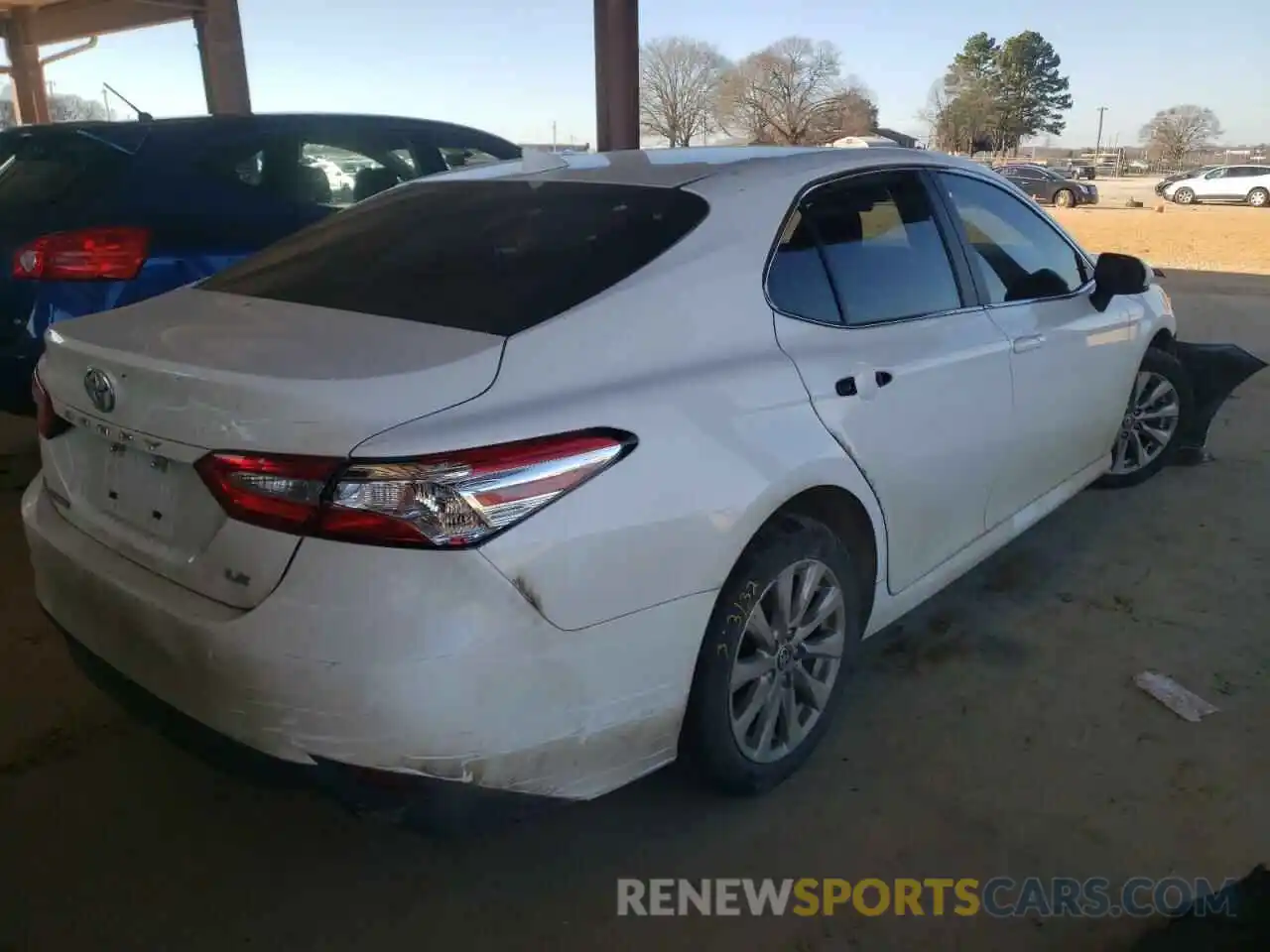 4 Photograph of a damaged car 4T1C11AK5LU974923 TOYOTA CAMRY 2020