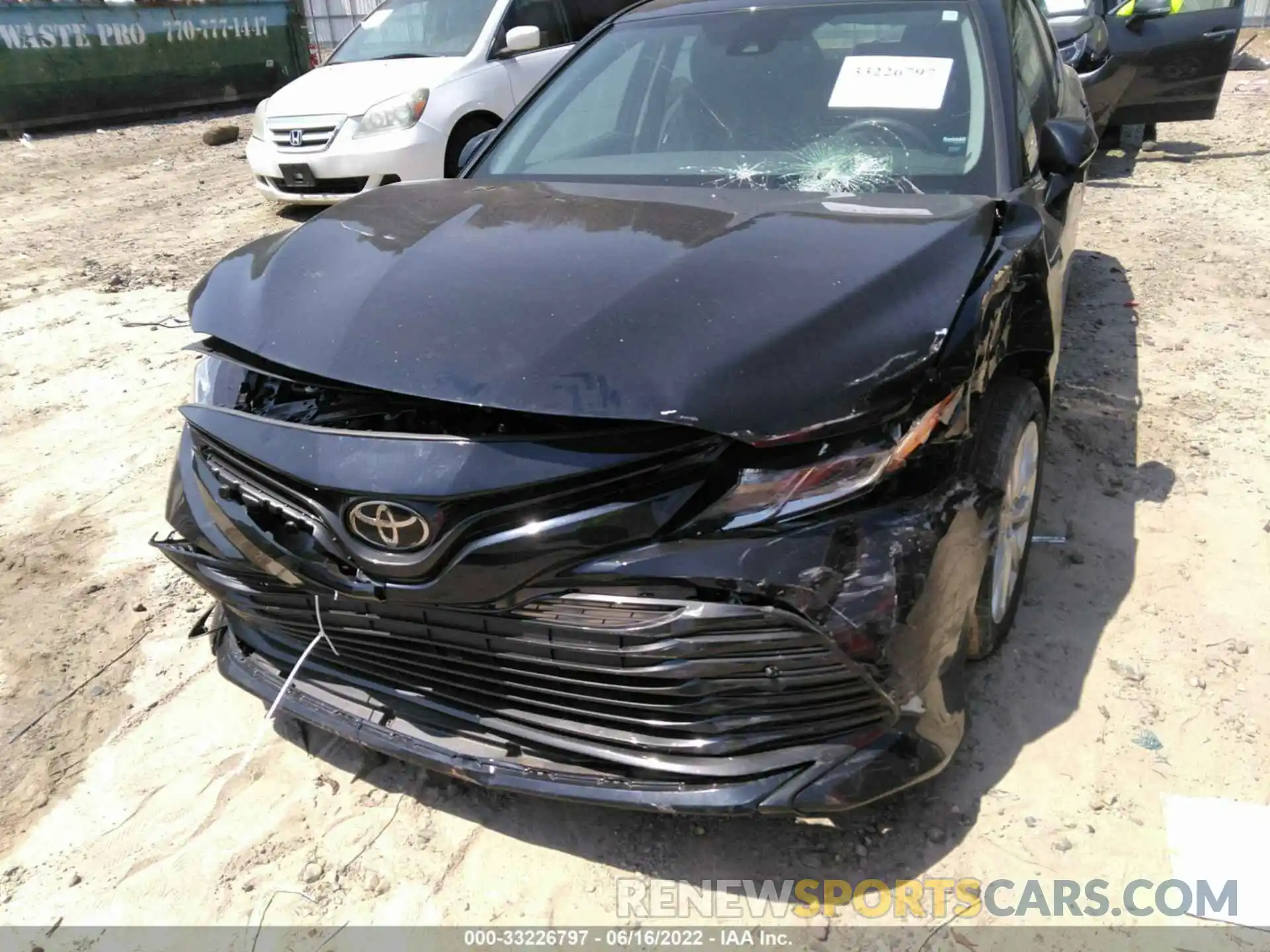 6 Photograph of a damaged car 4T1C11AK5LU980222 TOYOTA CAMRY 2020