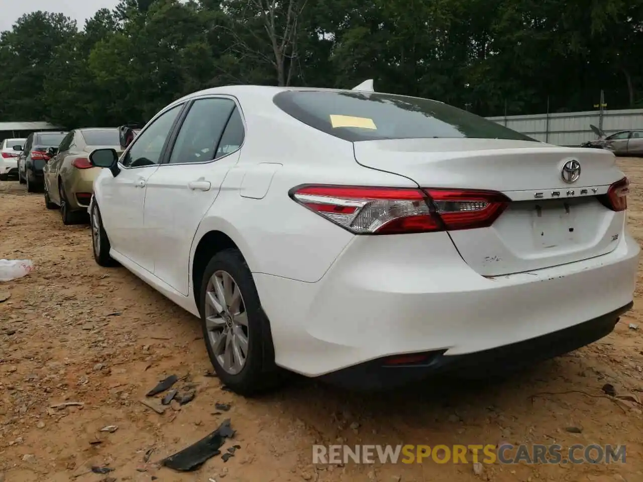 3 Photograph of a damaged car 4T1C11AK5LU982388 TOYOTA CAMRY 2020