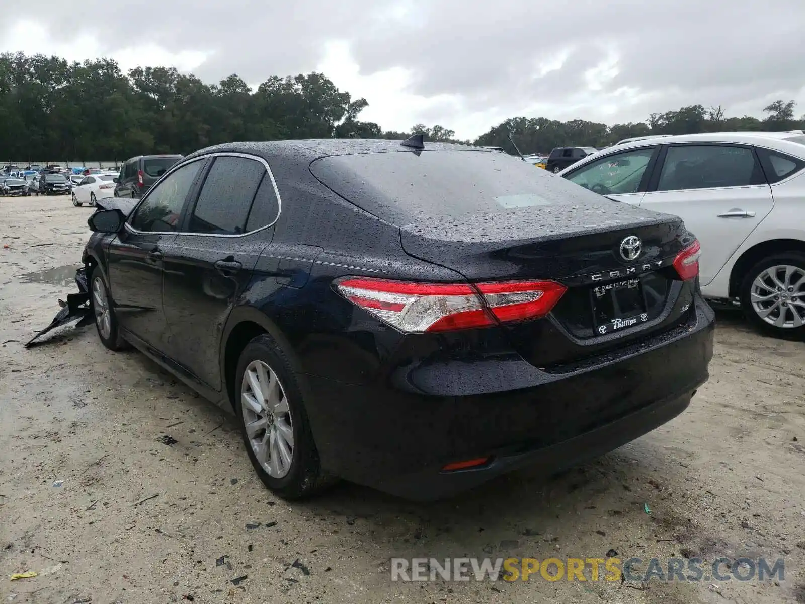 3 Photograph of a damaged car 4T1C11AK5LU982892 TOYOTA CAMRY 2020