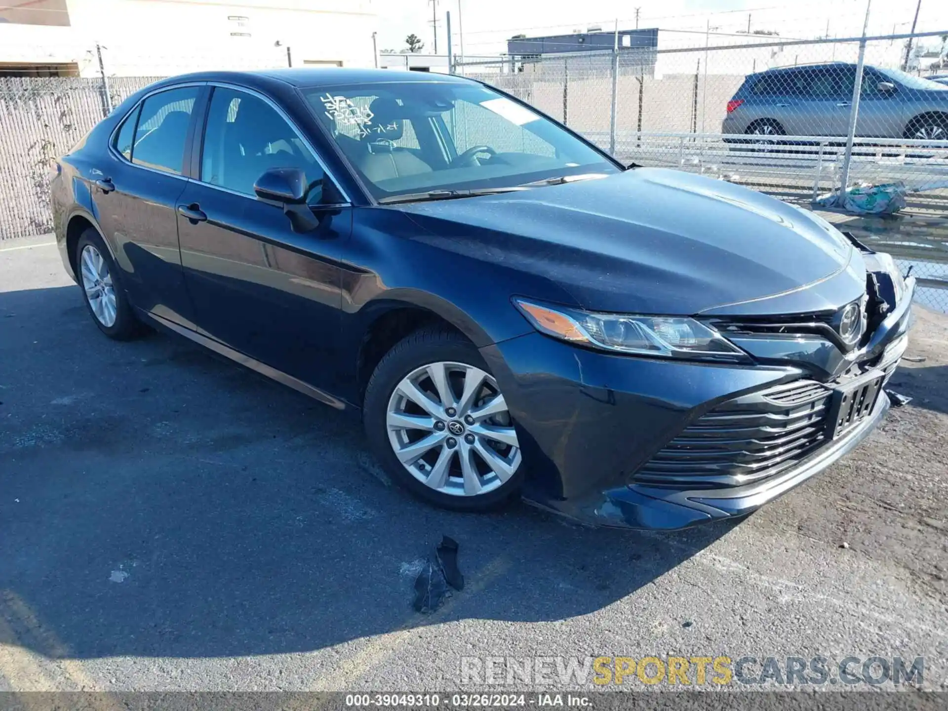 1 Photograph of a damaged car 4T1C11AK5LU984853 TOYOTA CAMRY 2020