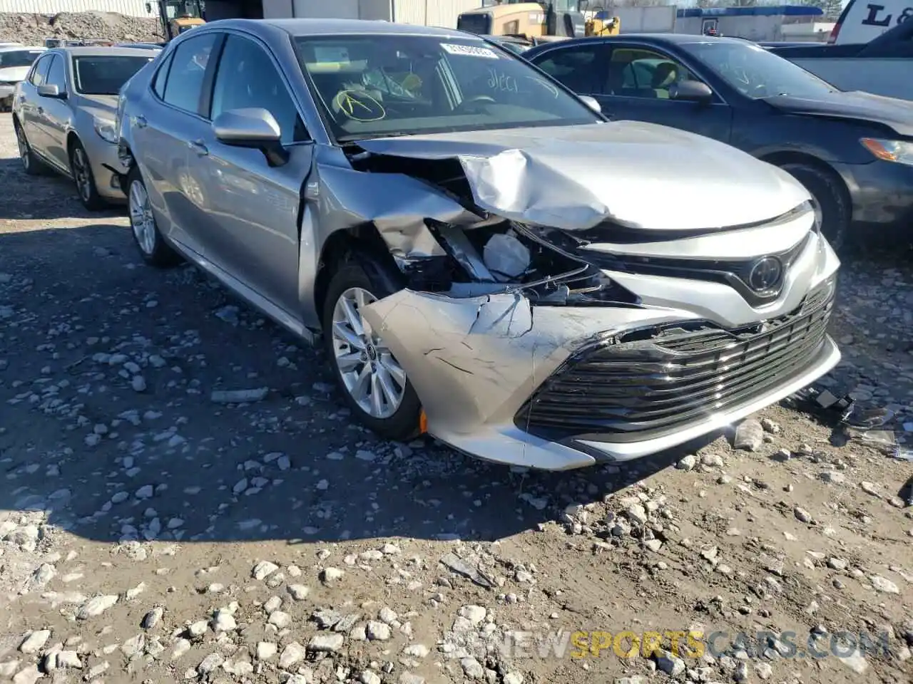 1 Photograph of a damaged car 4T1C11AK5LU994928 TOYOTA CAMRY 2020