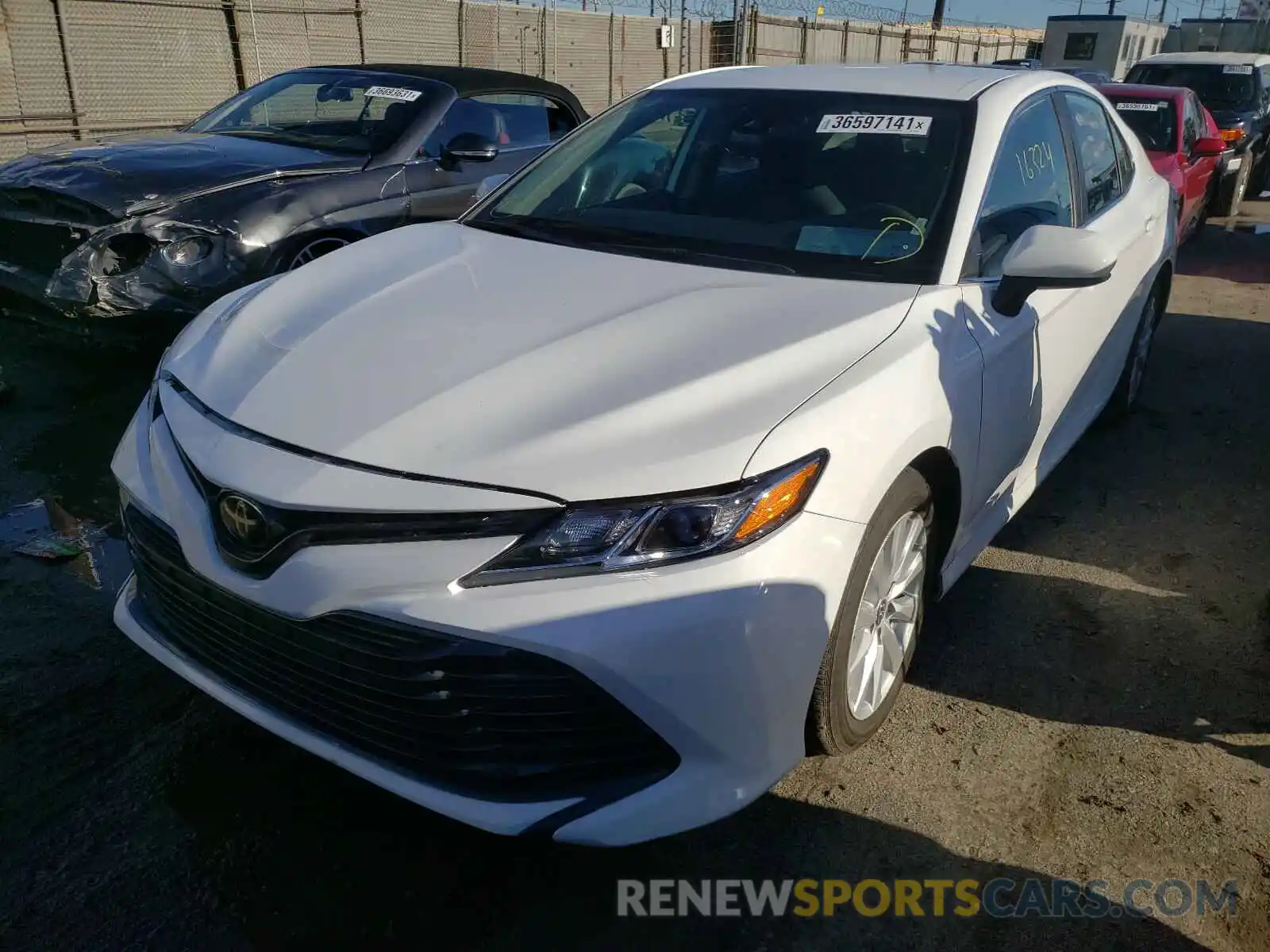 2 Photograph of a damaged car 4T1C11AK6LU332260 TOYOTA CAMRY 2020