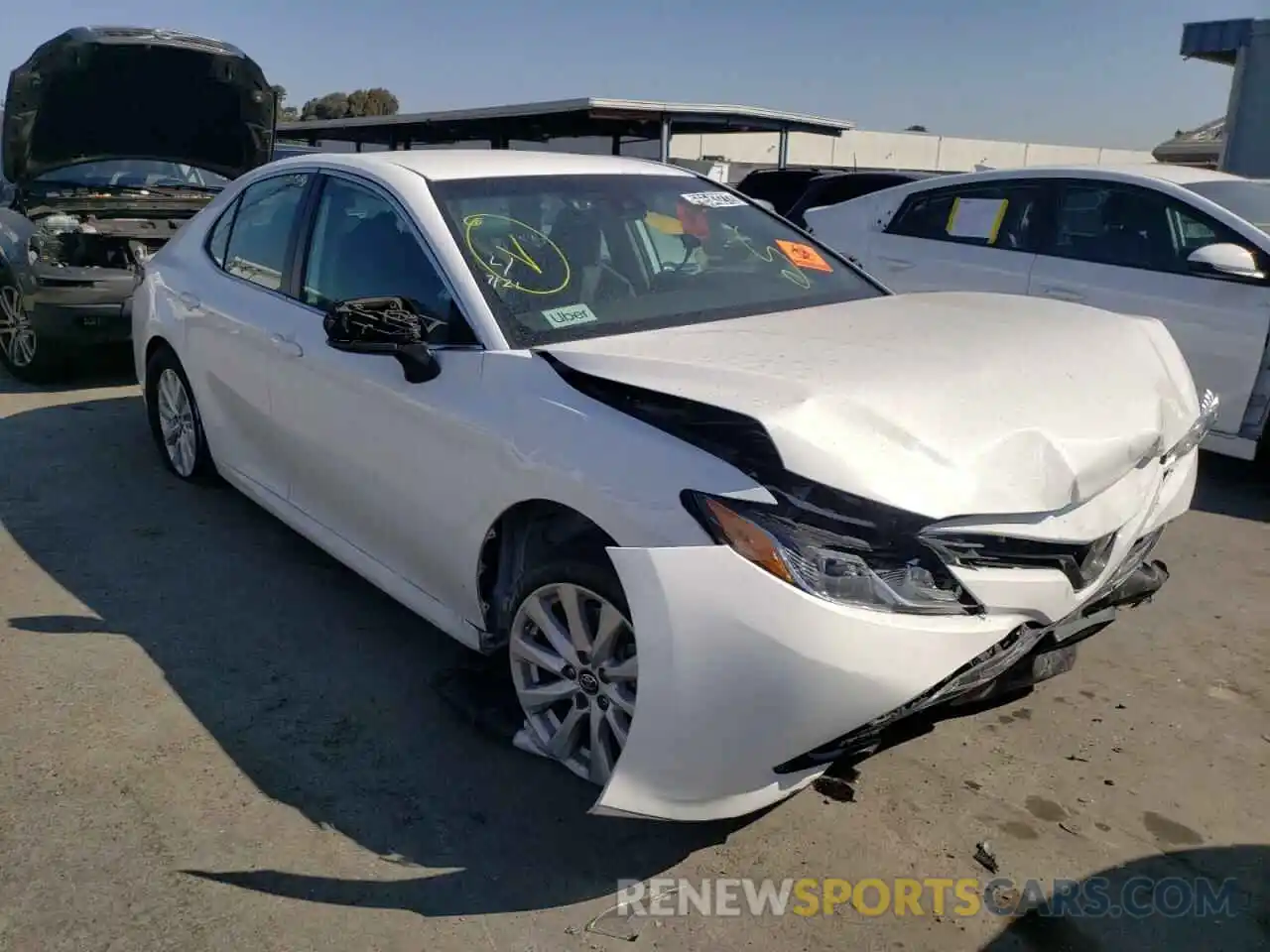 1 Photograph of a damaged car 4T1C11AK6LU334512 TOYOTA CAMRY 2020