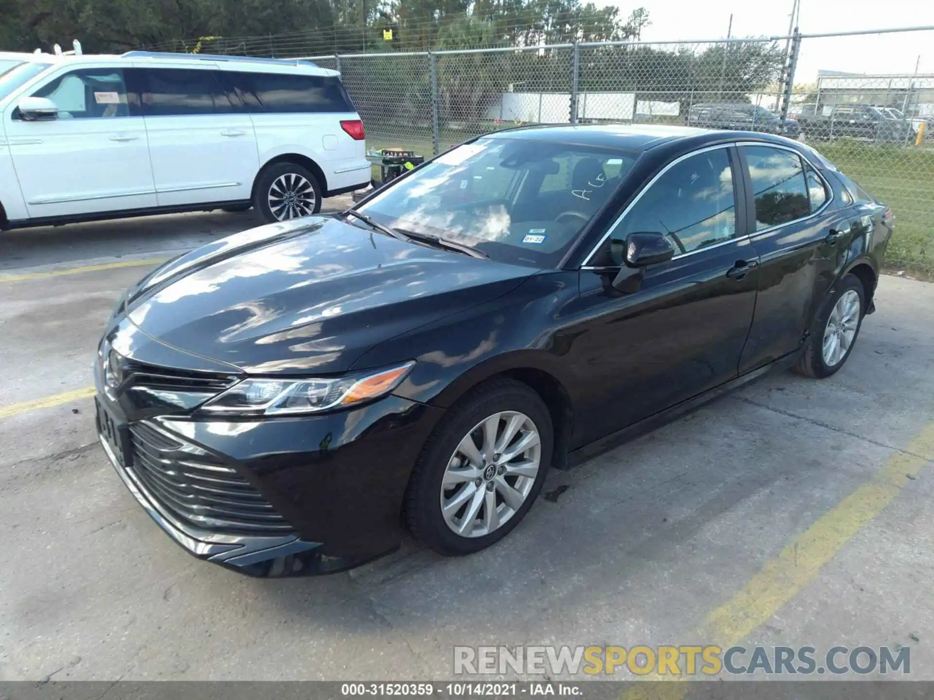 2 Photograph of a damaged car 4T1C11AK6LU342965 TOYOTA CAMRY 2020