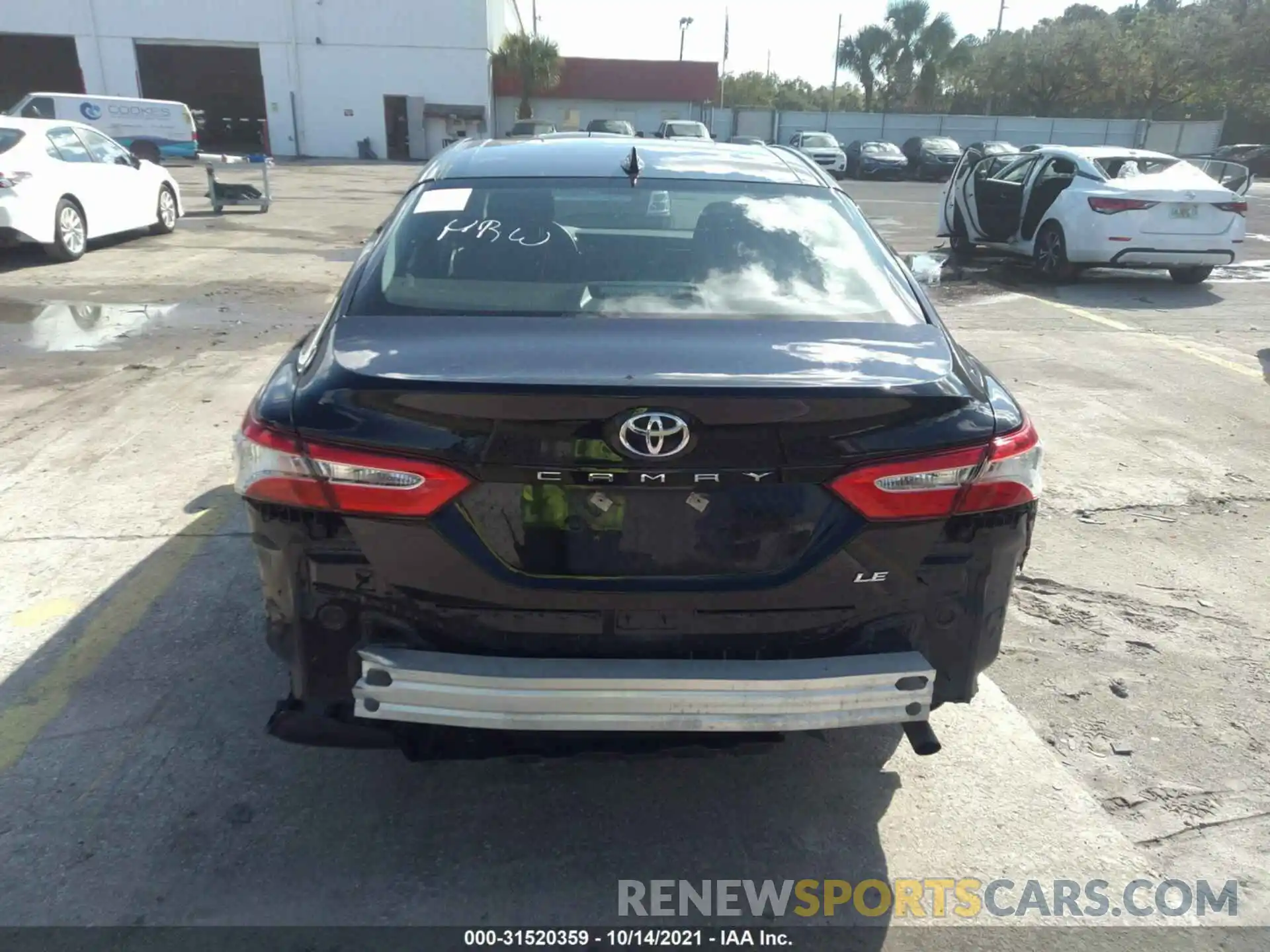 6 Photograph of a damaged car 4T1C11AK6LU342965 TOYOTA CAMRY 2020