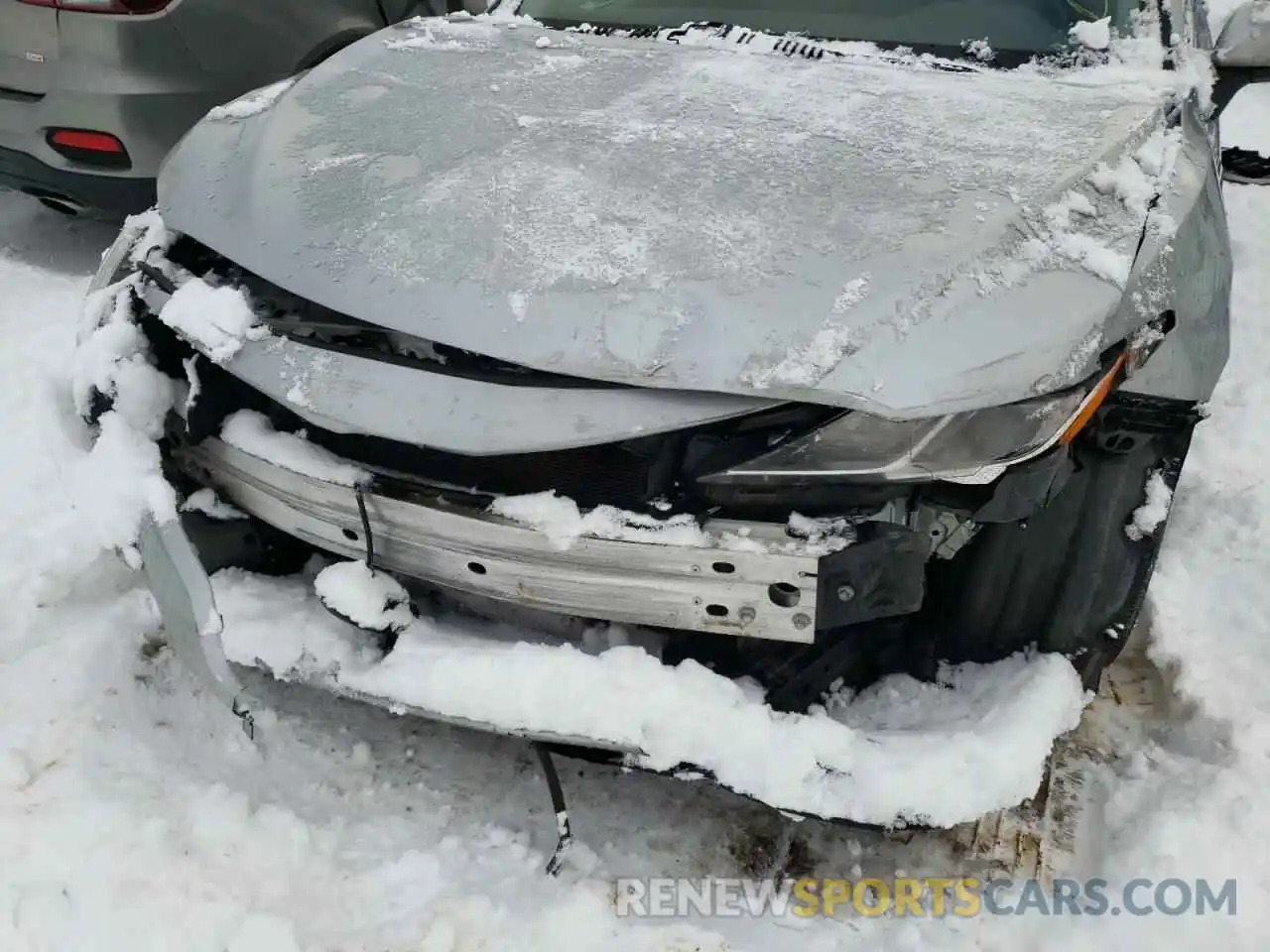 9 Photograph of a damaged car 4T1C11AK6LU345459 TOYOTA CAMRY 2020