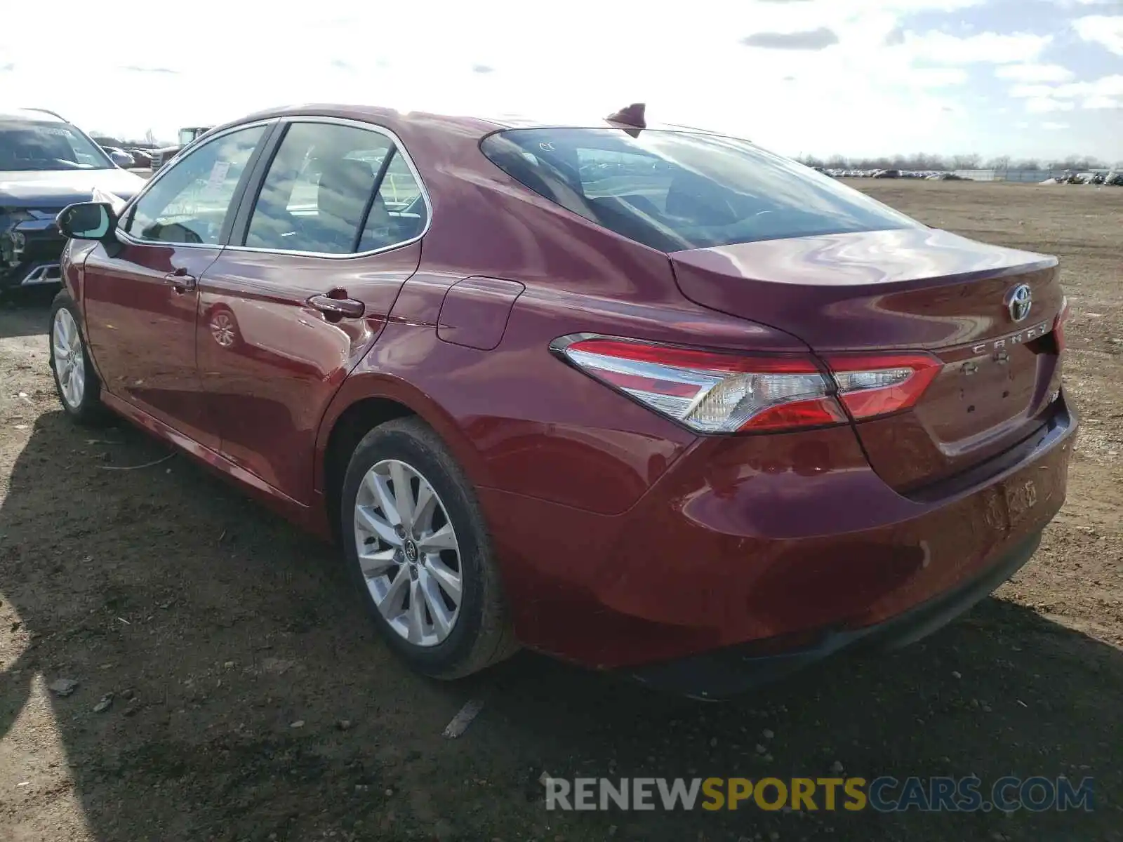 3 Photograph of a damaged car 4T1C11AK6LU347115 TOYOTA CAMRY 2020