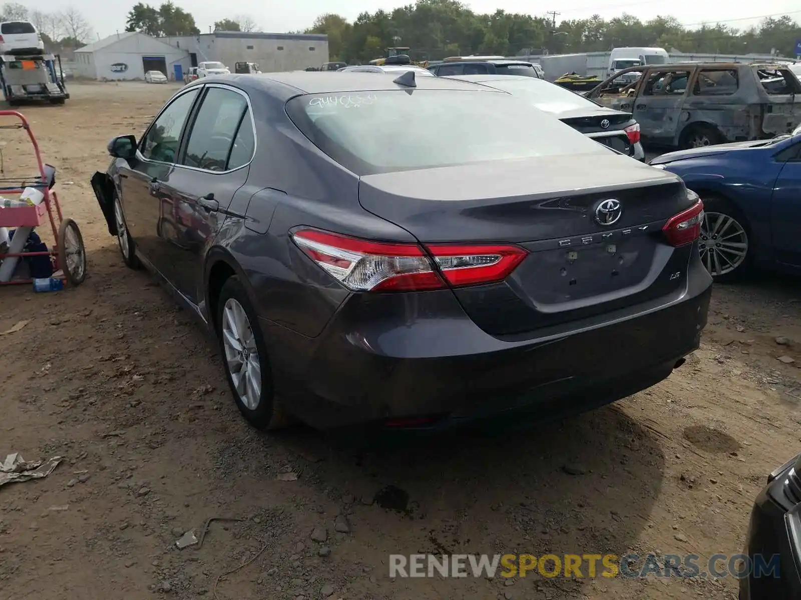 3 Photograph of a damaged car 4T1C11AK6LU348183 TOYOTA CAMRY 2020