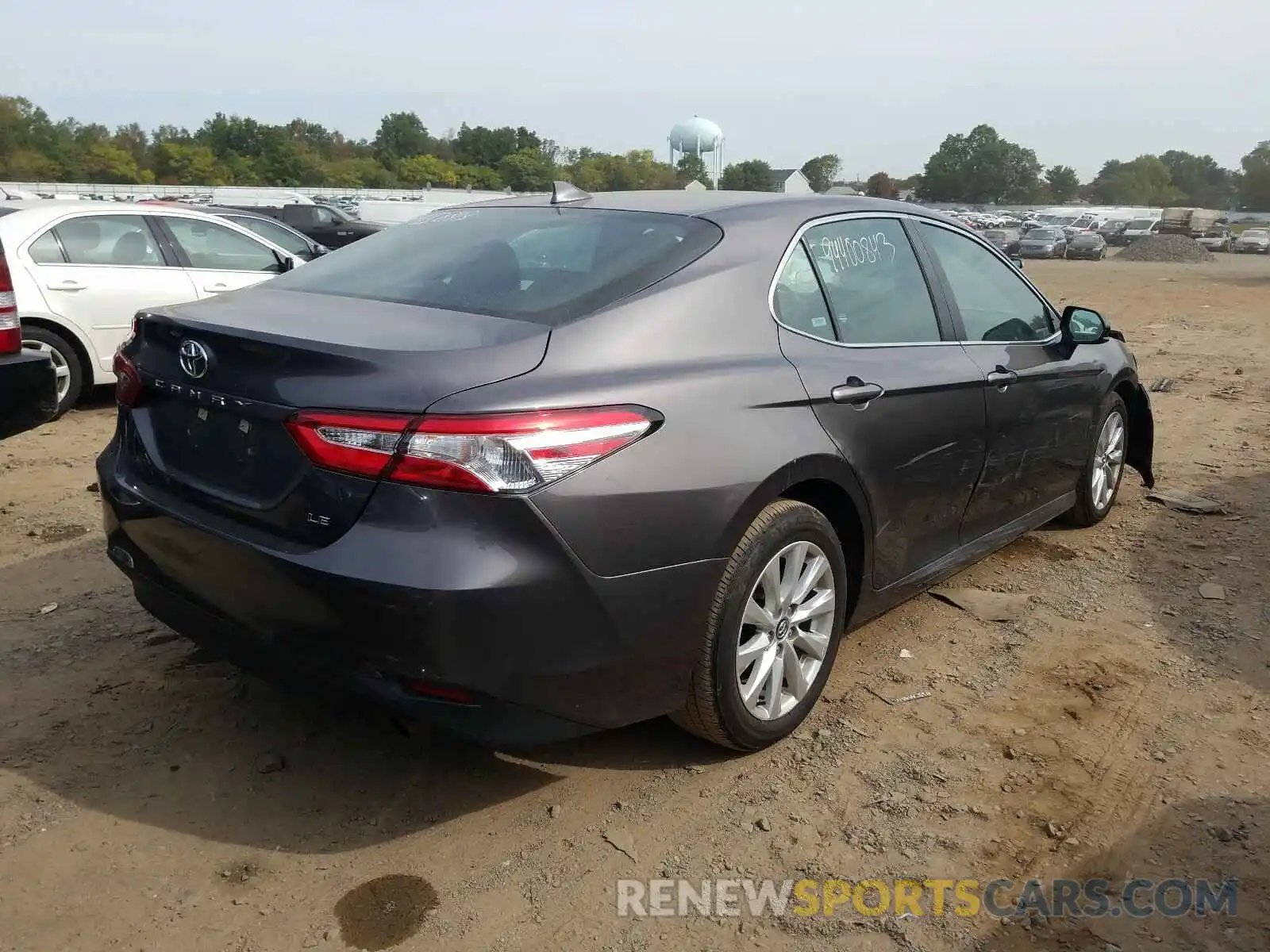 4 Photograph of a damaged car 4T1C11AK6LU348183 TOYOTA CAMRY 2020