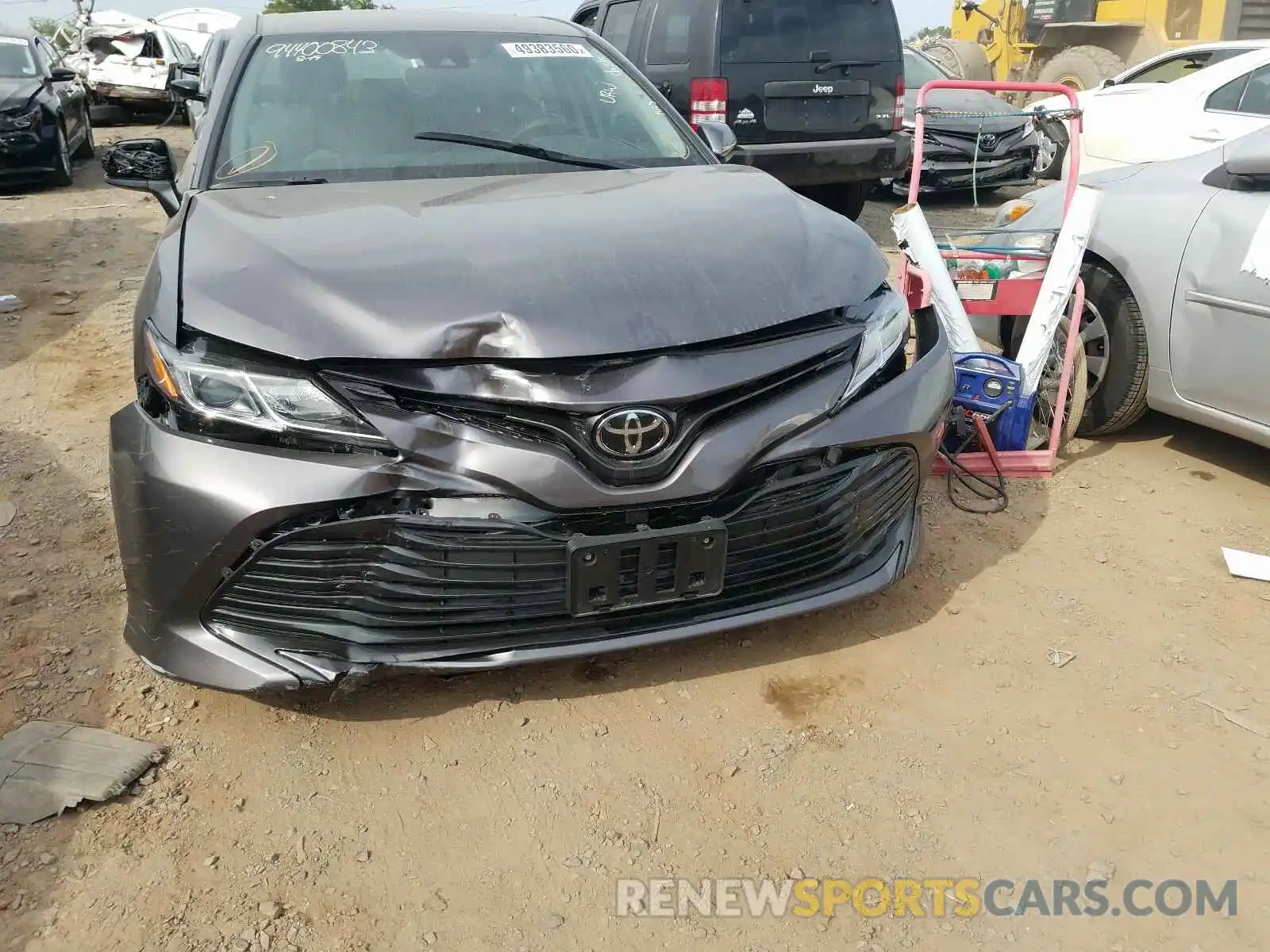 9 Photograph of a damaged car 4T1C11AK6LU348183 TOYOTA CAMRY 2020