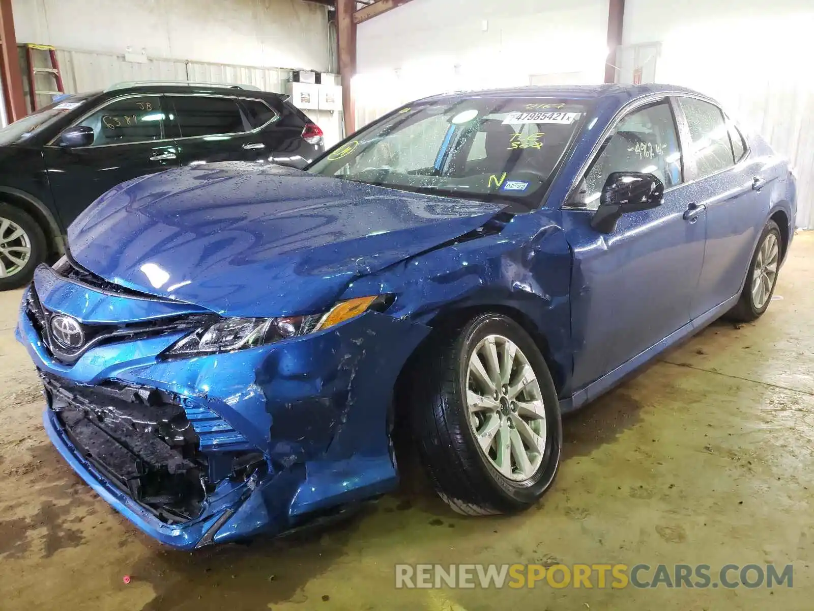 2 Photograph of a damaged car 4T1C11AK6LU352167 TOYOTA CAMRY 2020