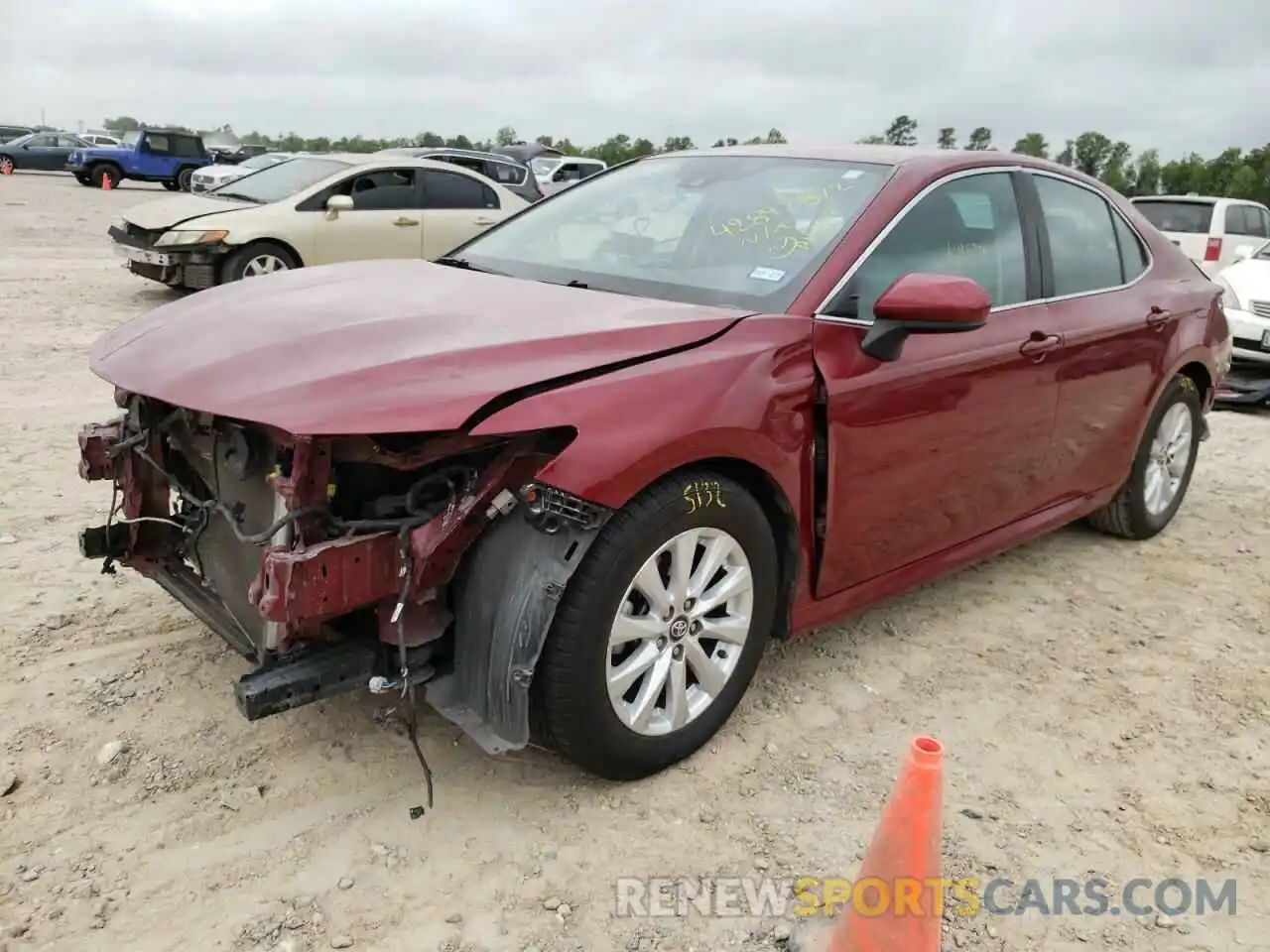 2 Photograph of a damaged car 4T1C11AK6LU353819 TOYOTA CAMRY 2020