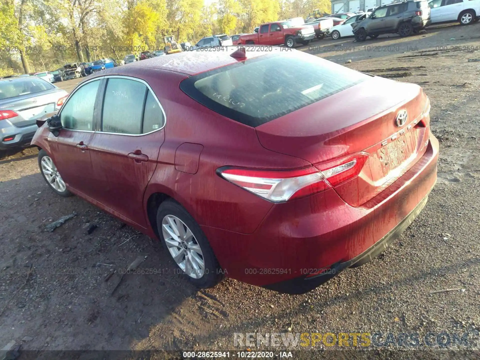 3 Photograph of a damaged car 4T1C11AK6LU361208 TOYOTA CAMRY 2020