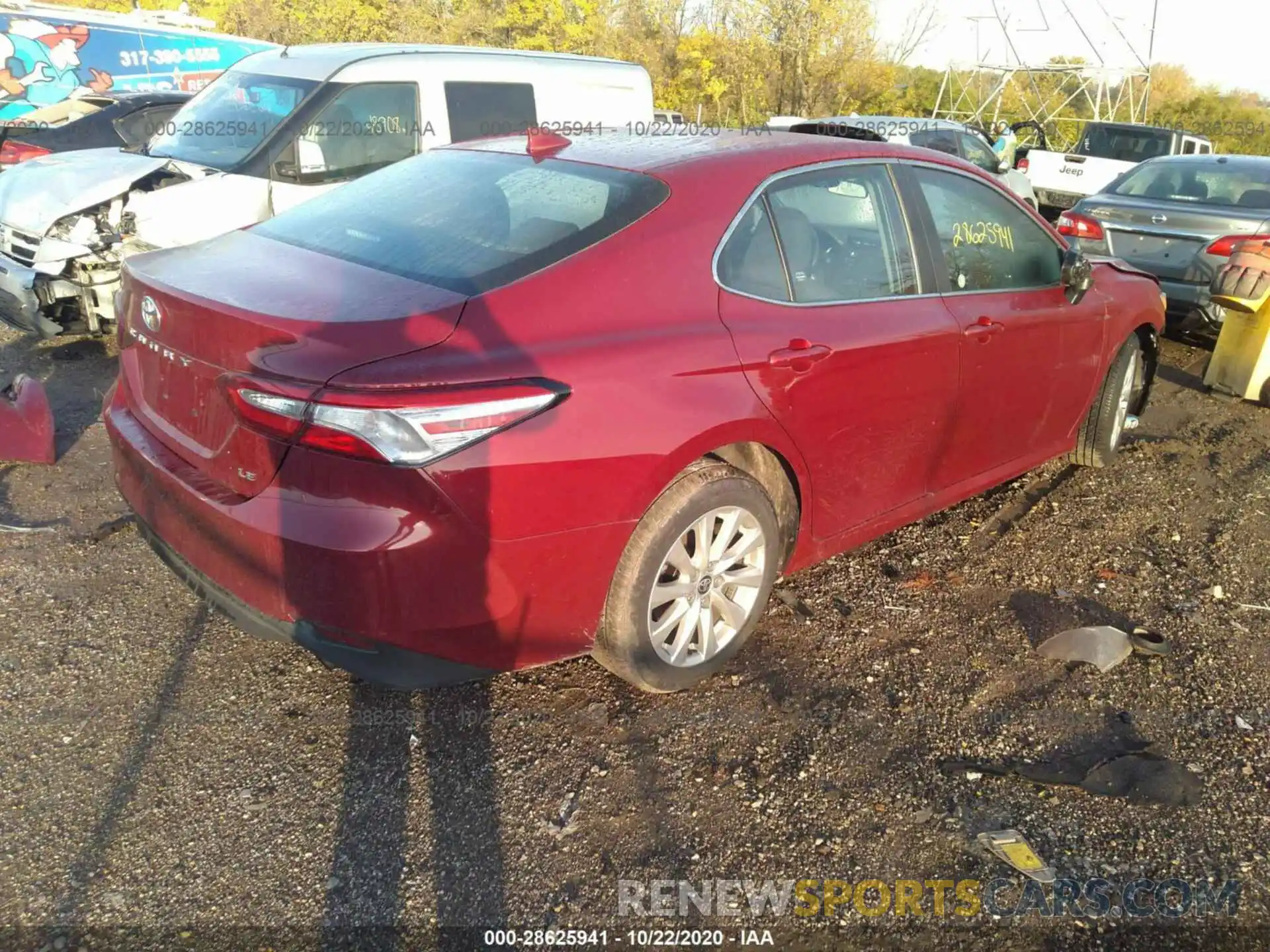 4 Photograph of a damaged car 4T1C11AK6LU361208 TOYOTA CAMRY 2020