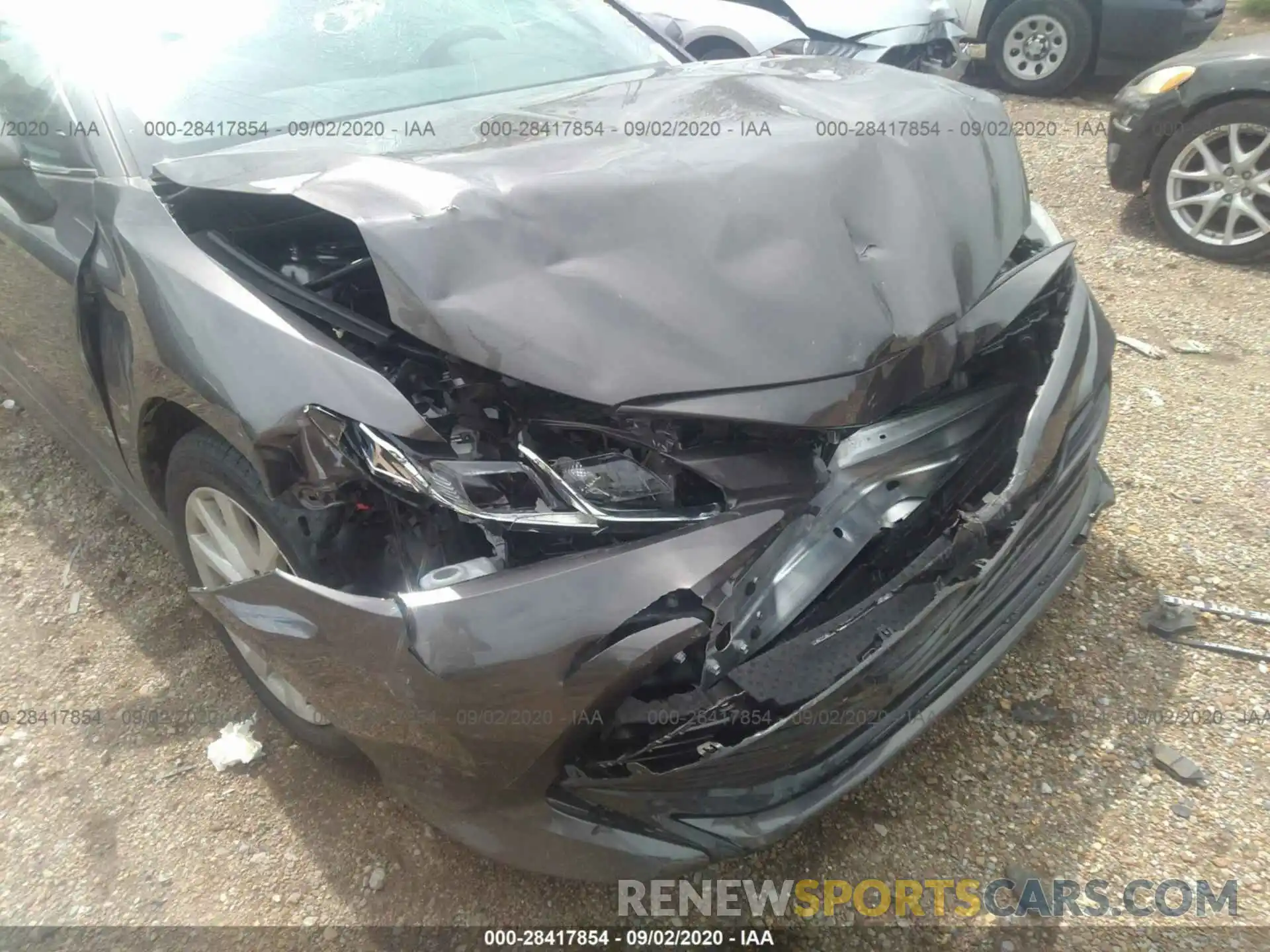 6 Photograph of a damaged car 4T1C11AK6LU361516 TOYOTA CAMRY 2020