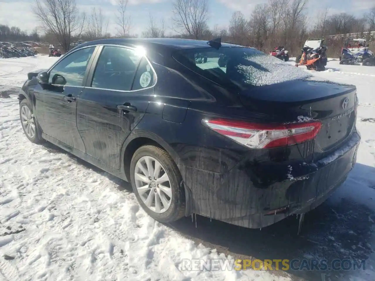 3 Photograph of a damaged car 4T1C11AK6LU392264 TOYOTA CAMRY 2020