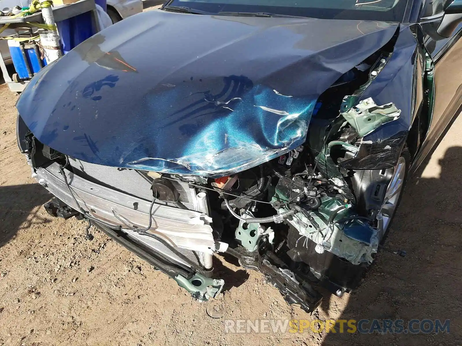 9 Photograph of a damaged car 4T1C11AK6LU392944 TOYOTA CAMRY 2020