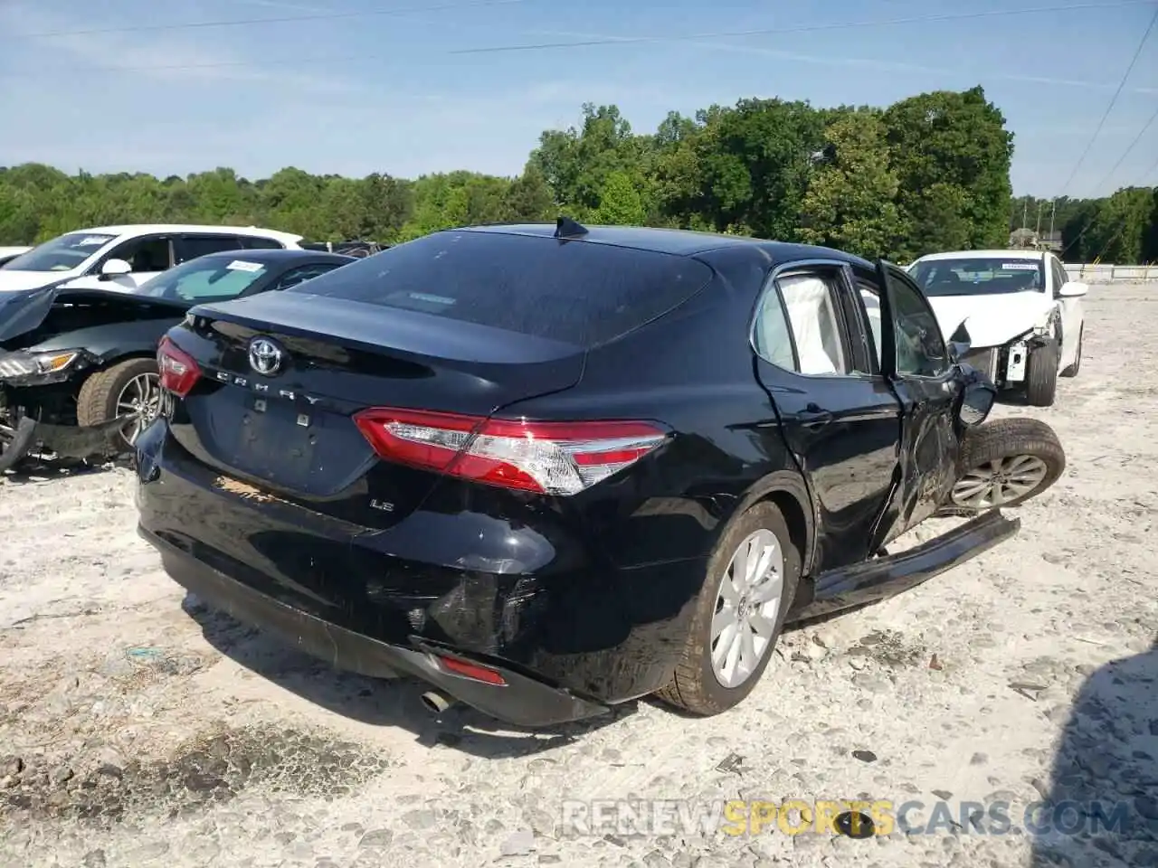 4 Photograph of a damaged car 4T1C11AK6LU874569 TOYOTA CAMRY 2020