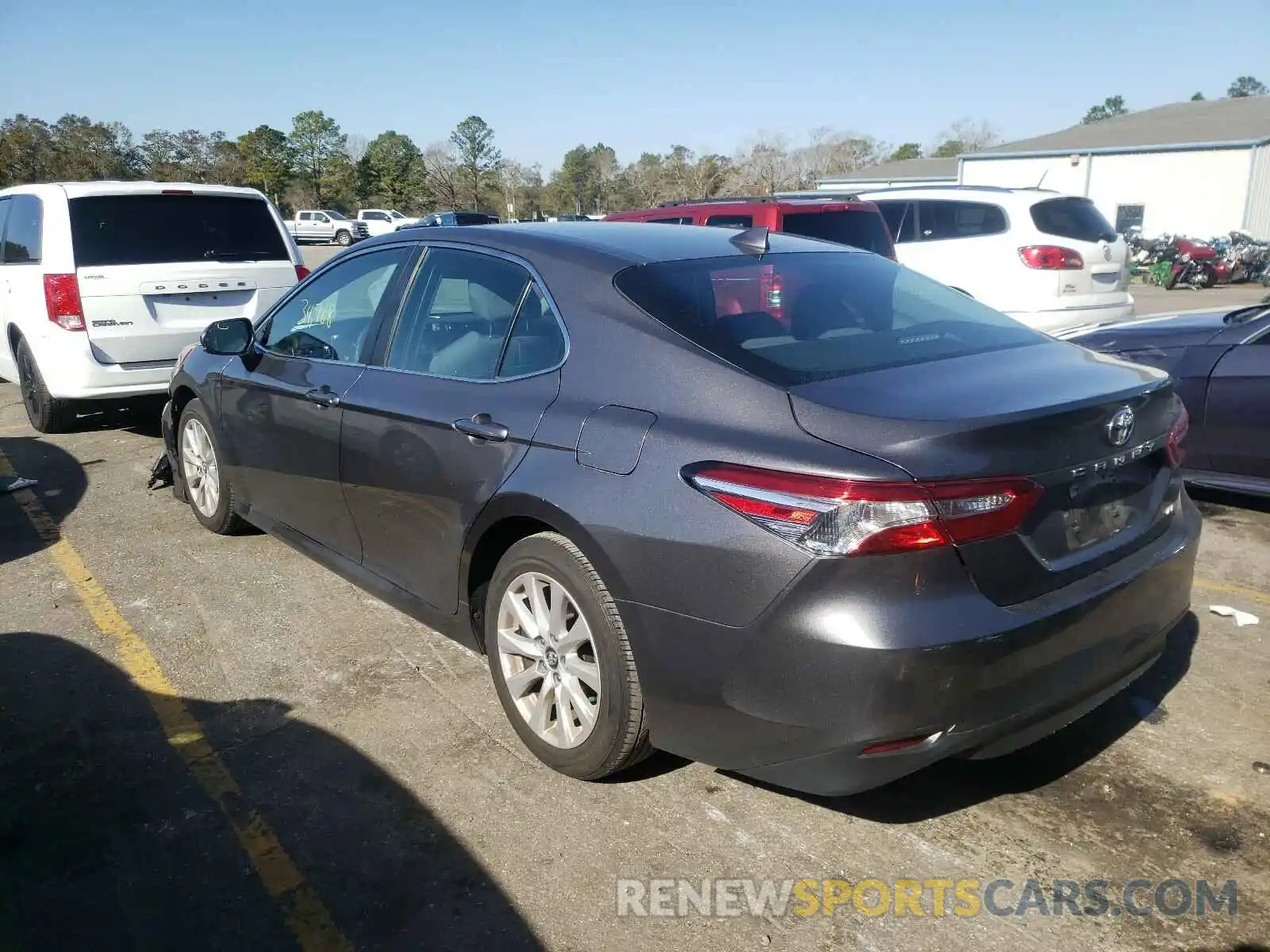 3 Photograph of a damaged car 4T1C11AK6LU878394 TOYOTA CAMRY 2020