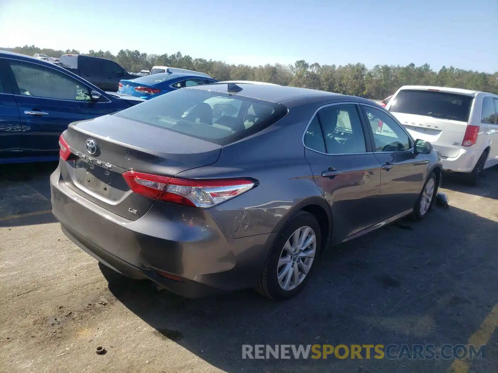 4 Photograph of a damaged car 4T1C11AK6LU878394 TOYOTA CAMRY 2020