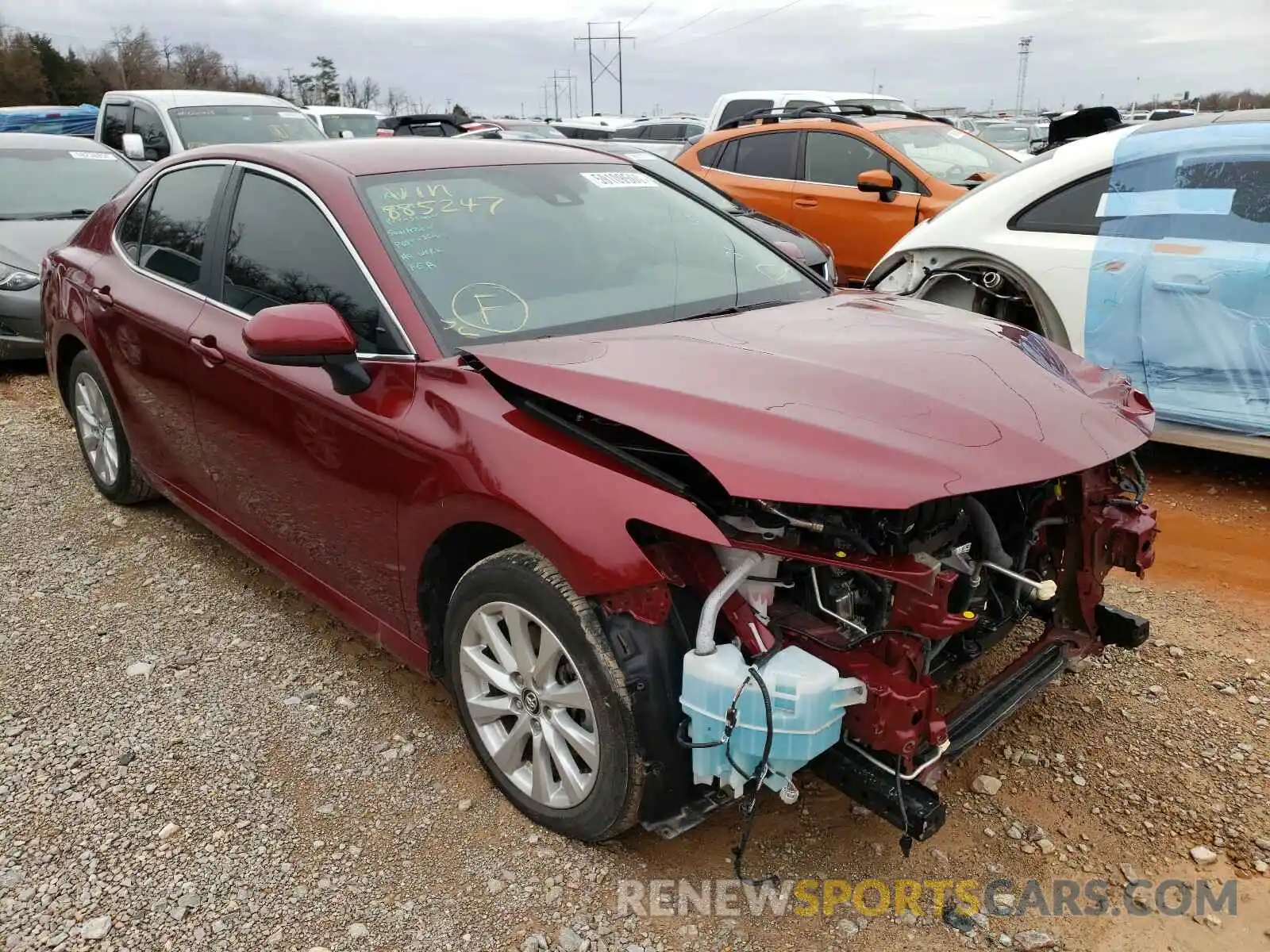 1 Photograph of a damaged car 4T1C11AK6LU885247 TOYOTA CAMRY 2020