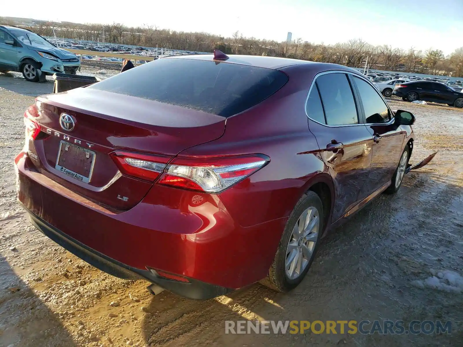 4 Photograph of a damaged car 4T1C11AK6LU885247 TOYOTA CAMRY 2020