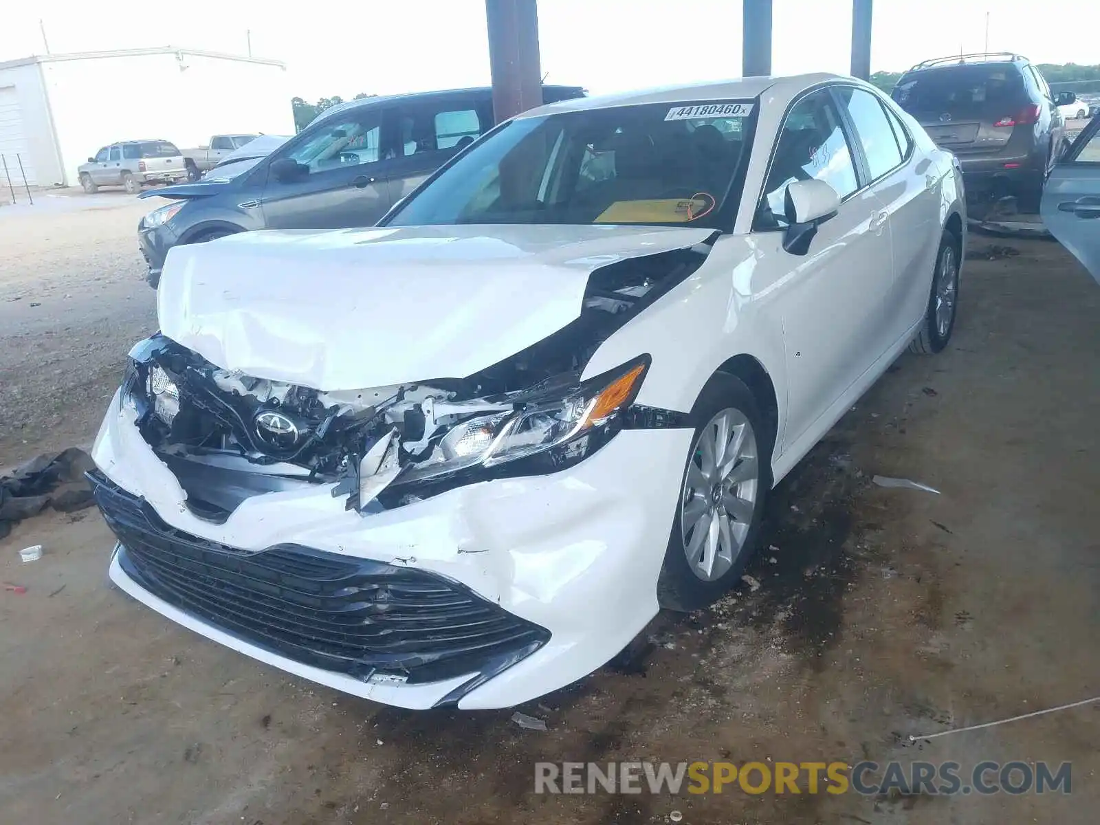 2 Photograph of a damaged car 4T1C11AK6LU887399 TOYOTA CAMRY 2020