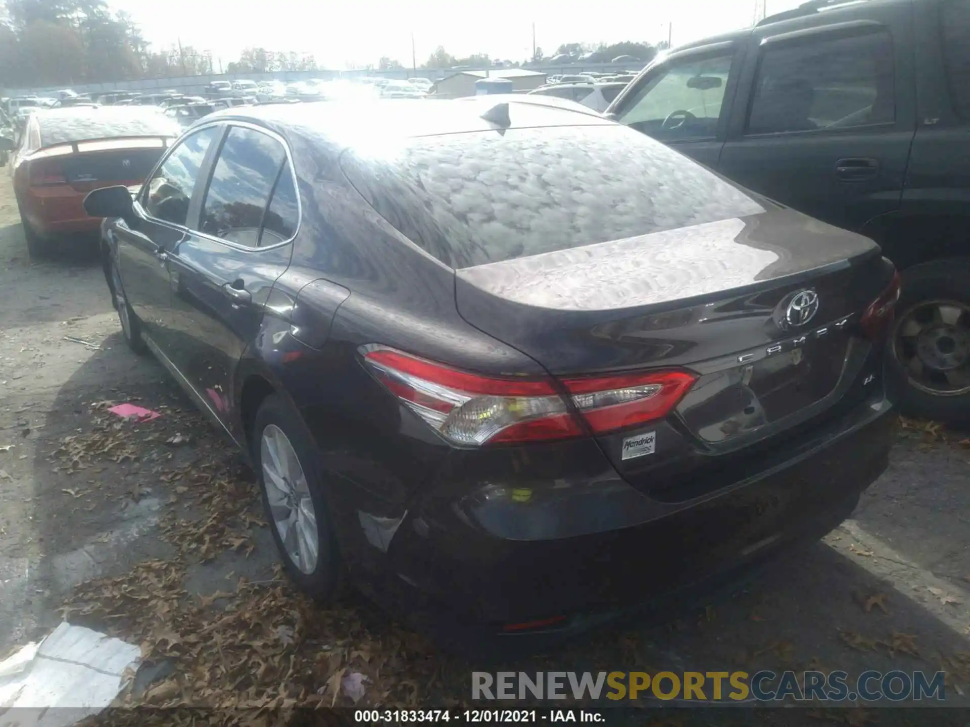 3 Photograph of a damaged car 4T1C11AK6LU893123 TOYOTA CAMRY 2020