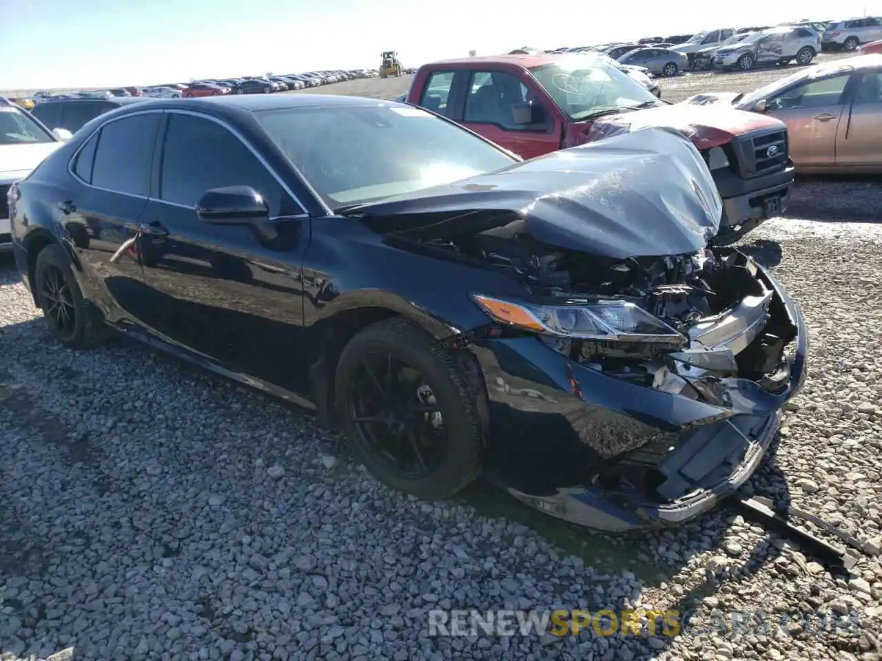 1 Photograph of a damaged car 4T1C11AK6LU897351 TOYOTA CAMRY 2020