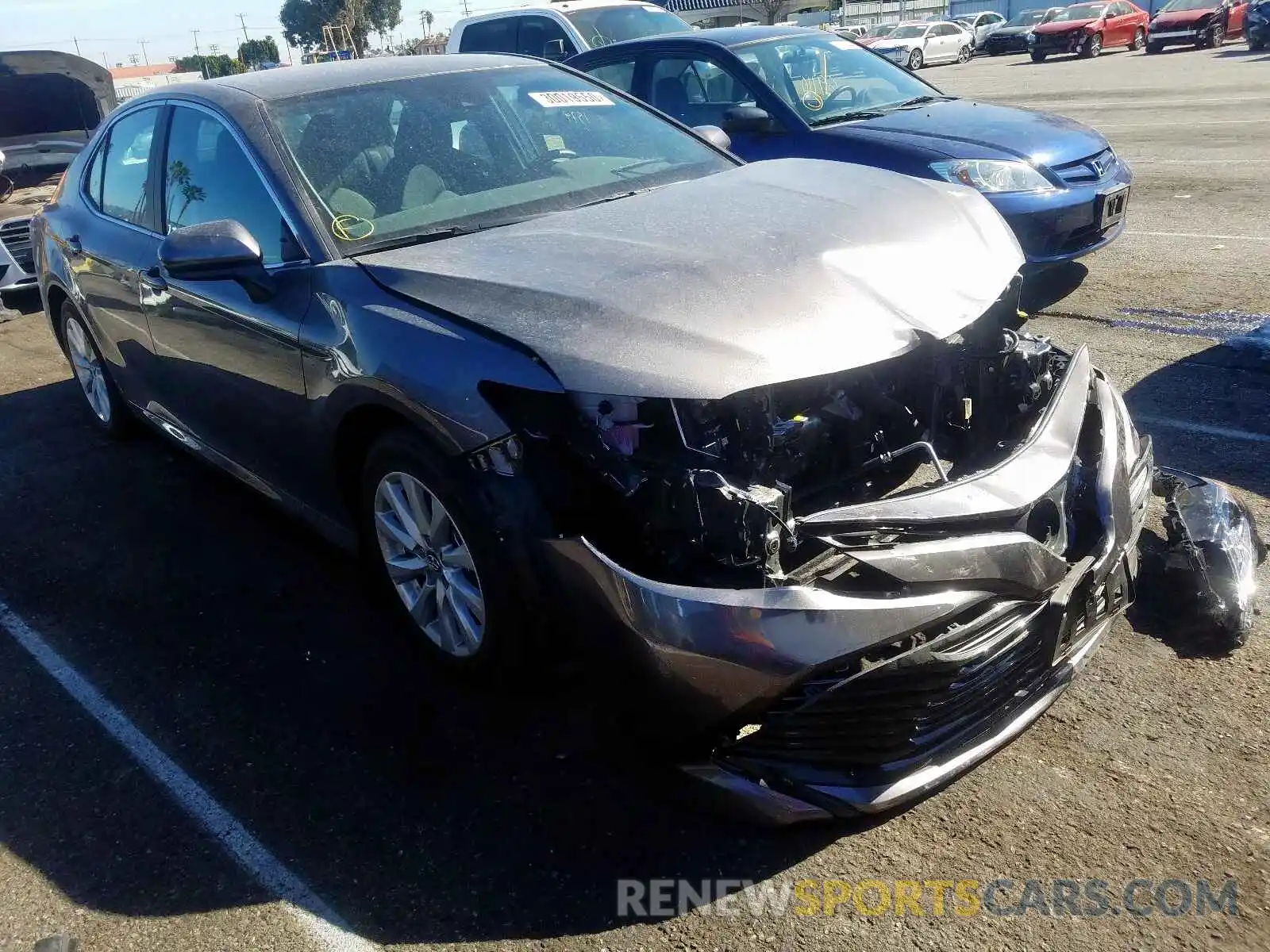 1 Photograph of a damaged car 4T1C11AK6LU900409 TOYOTA CAMRY 2020