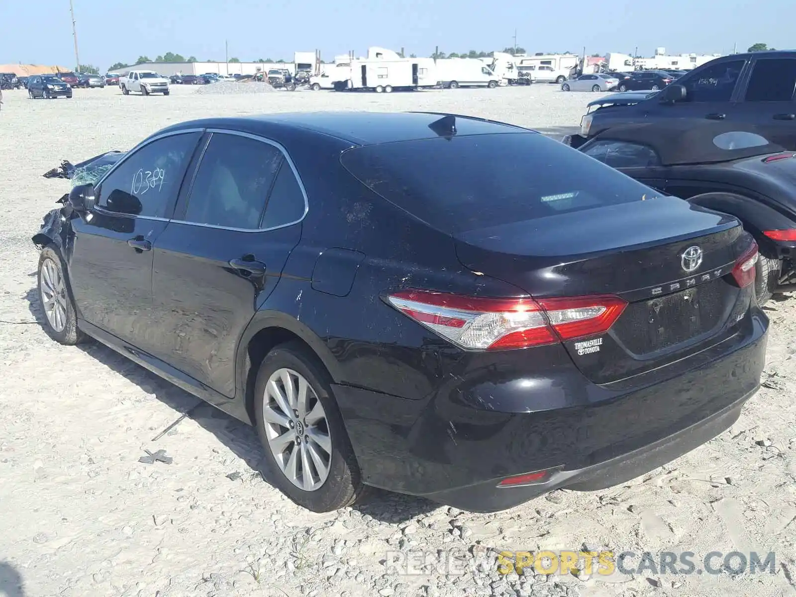 3 Photograph of a damaged car 4T1C11AK6LU900538 TOYOTA CAMRY 2020