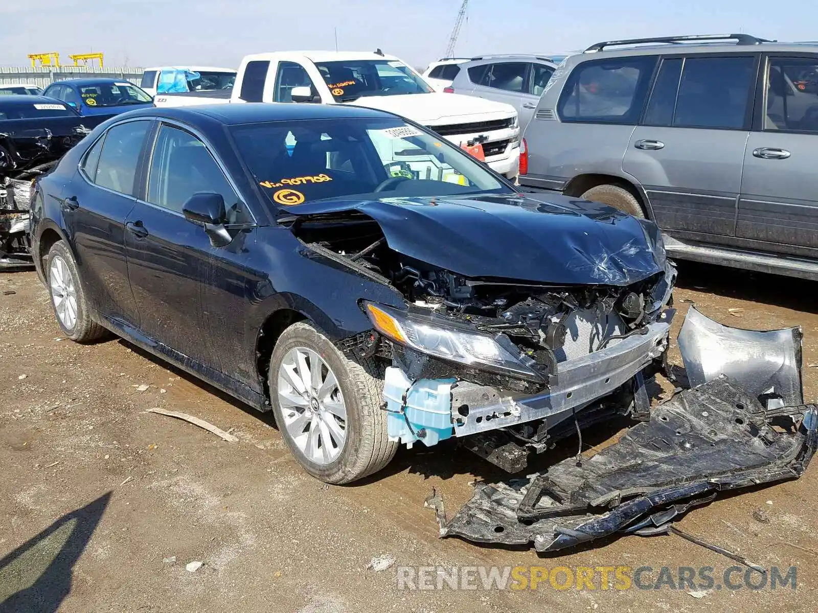 1 Photograph of a damaged car 4T1C11AK6LU907702 TOYOTA CAMRY 2020