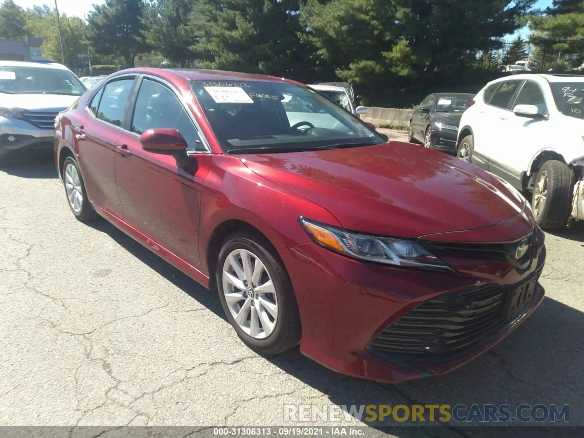 1 Photograph of a damaged car 4T1C11AK6LU920496 TOYOTA CAMRY 2020